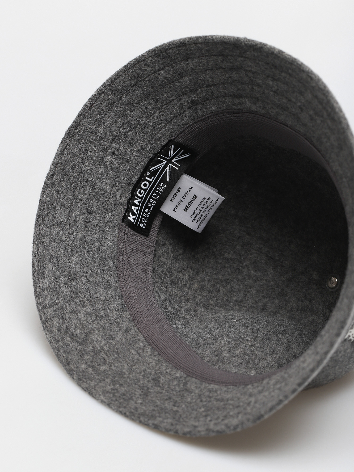 Klobouk Kangol Stripe Casual (flannel/off white)