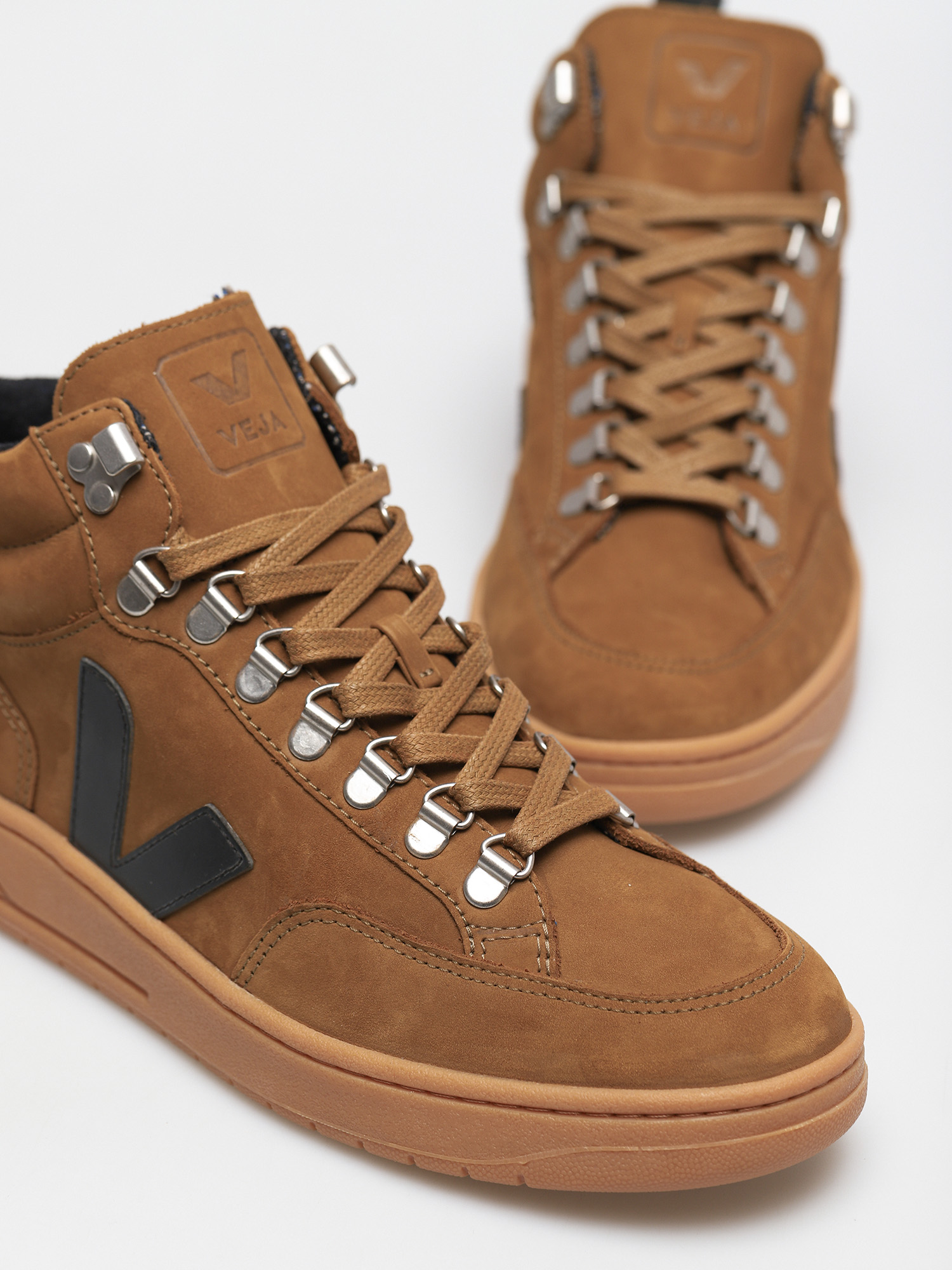 Boty Veja Roraima (nubuck tent black)