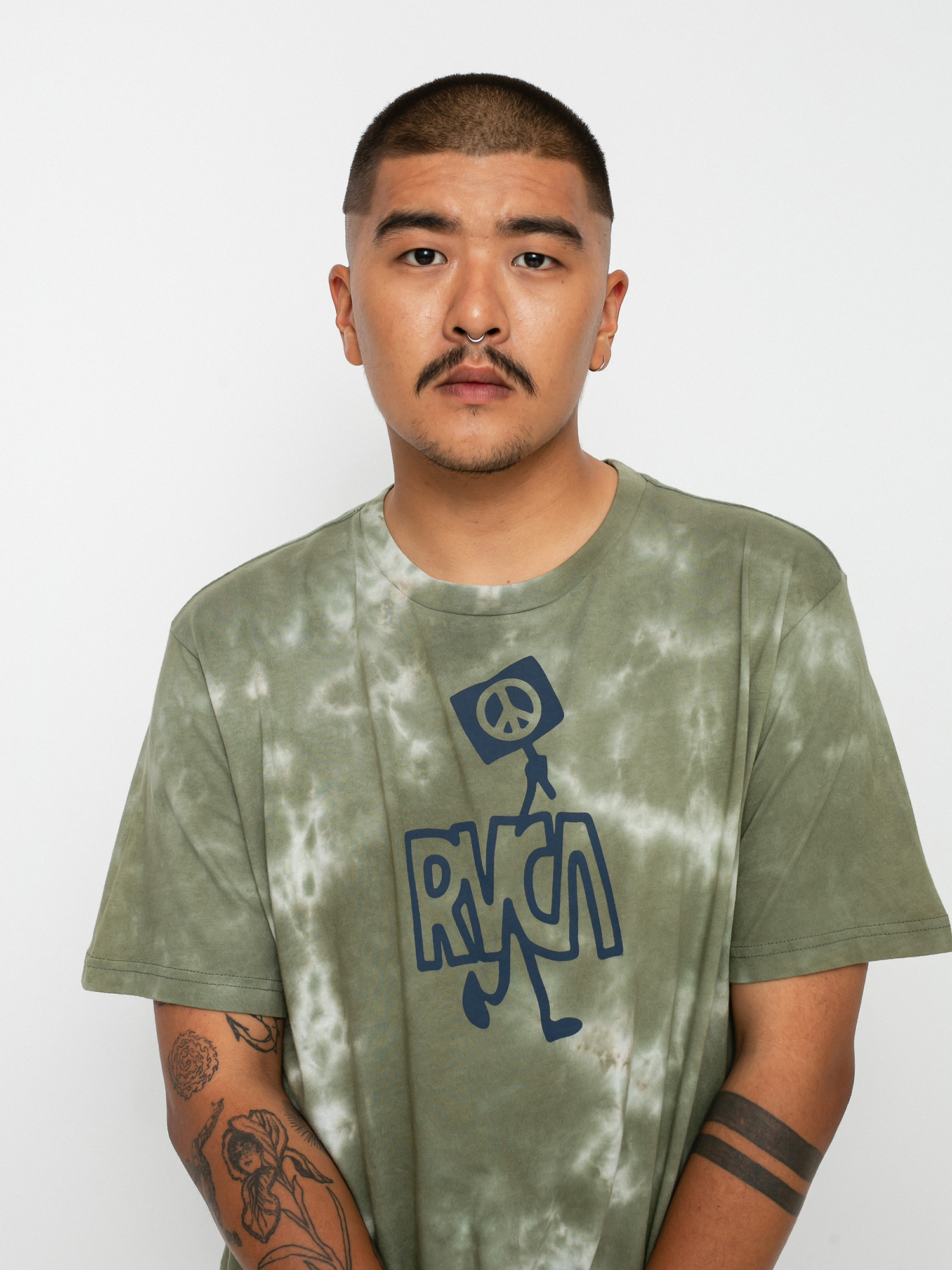 Tričko RVCA Peace Out (green)