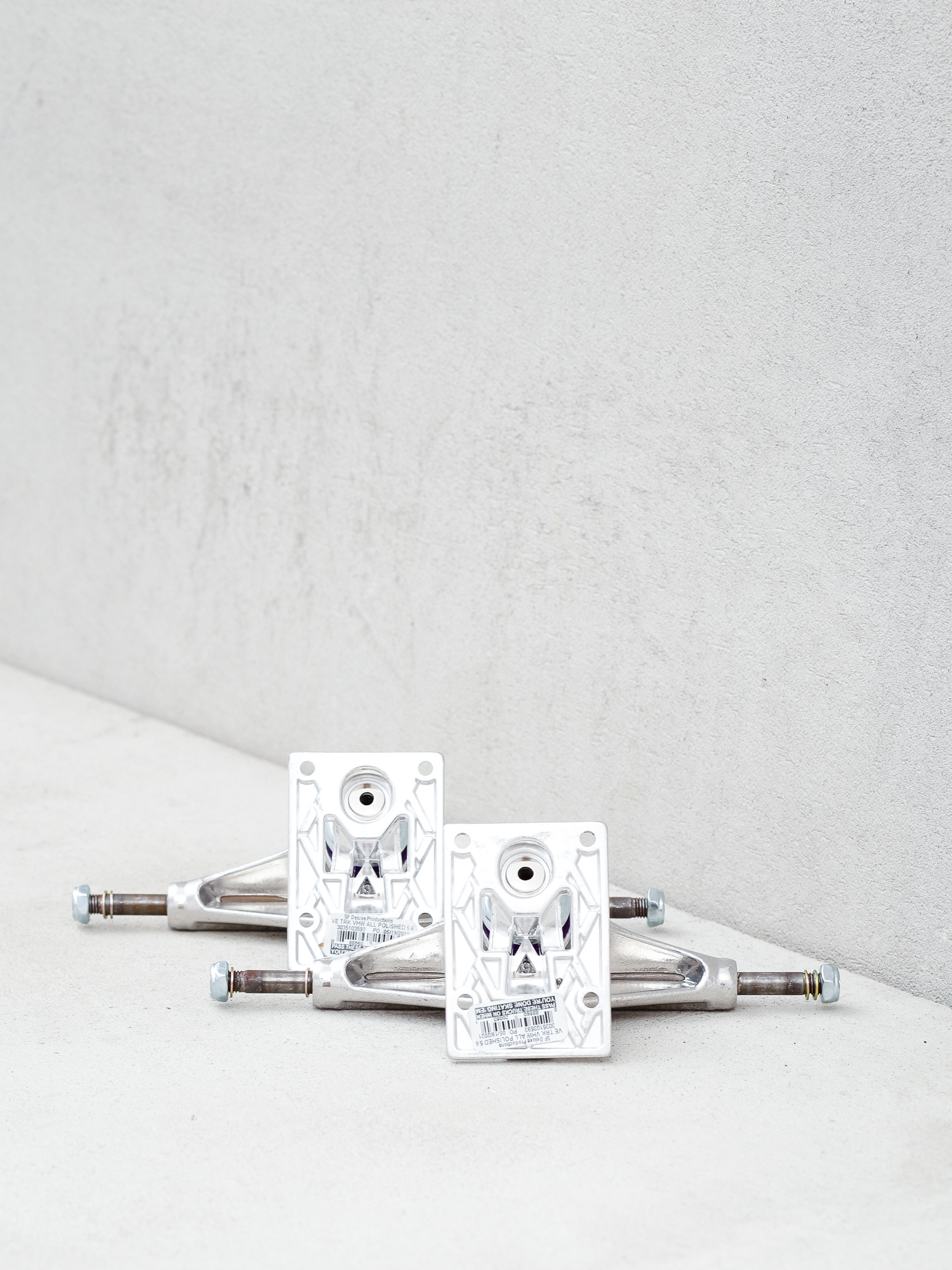 Trucky Venture Polished V Hollows (all polished/w purple)