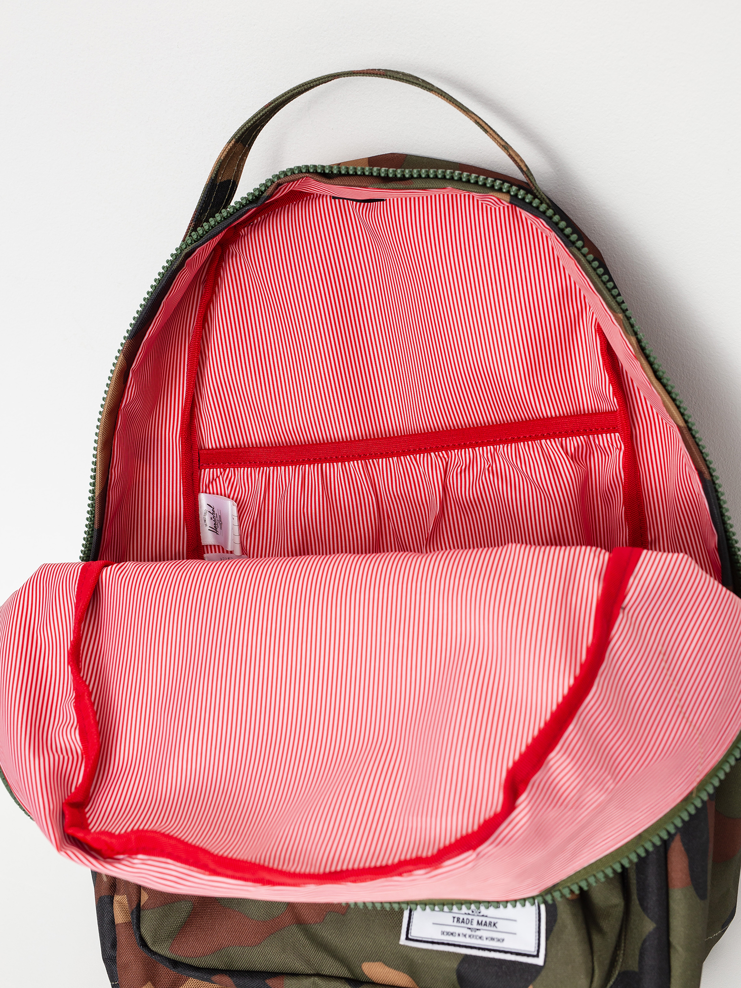 Batoh Herschel Supply Co. Miller (woodland camo)