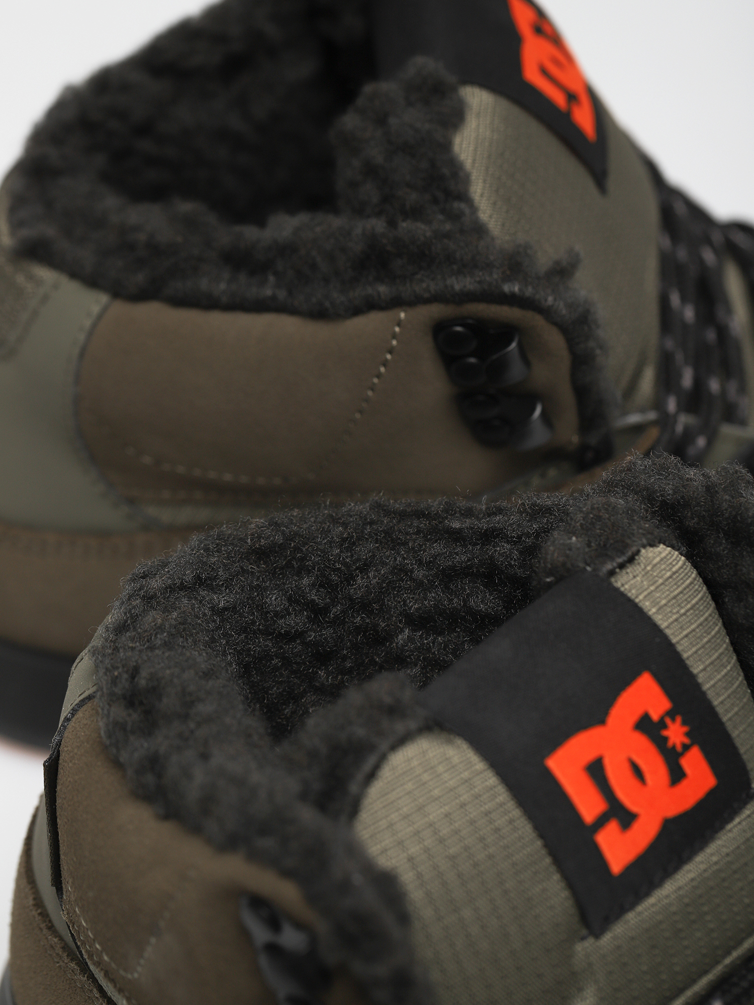 Boty DC Pure High Top Wc Wnt (dusty olive/orange)