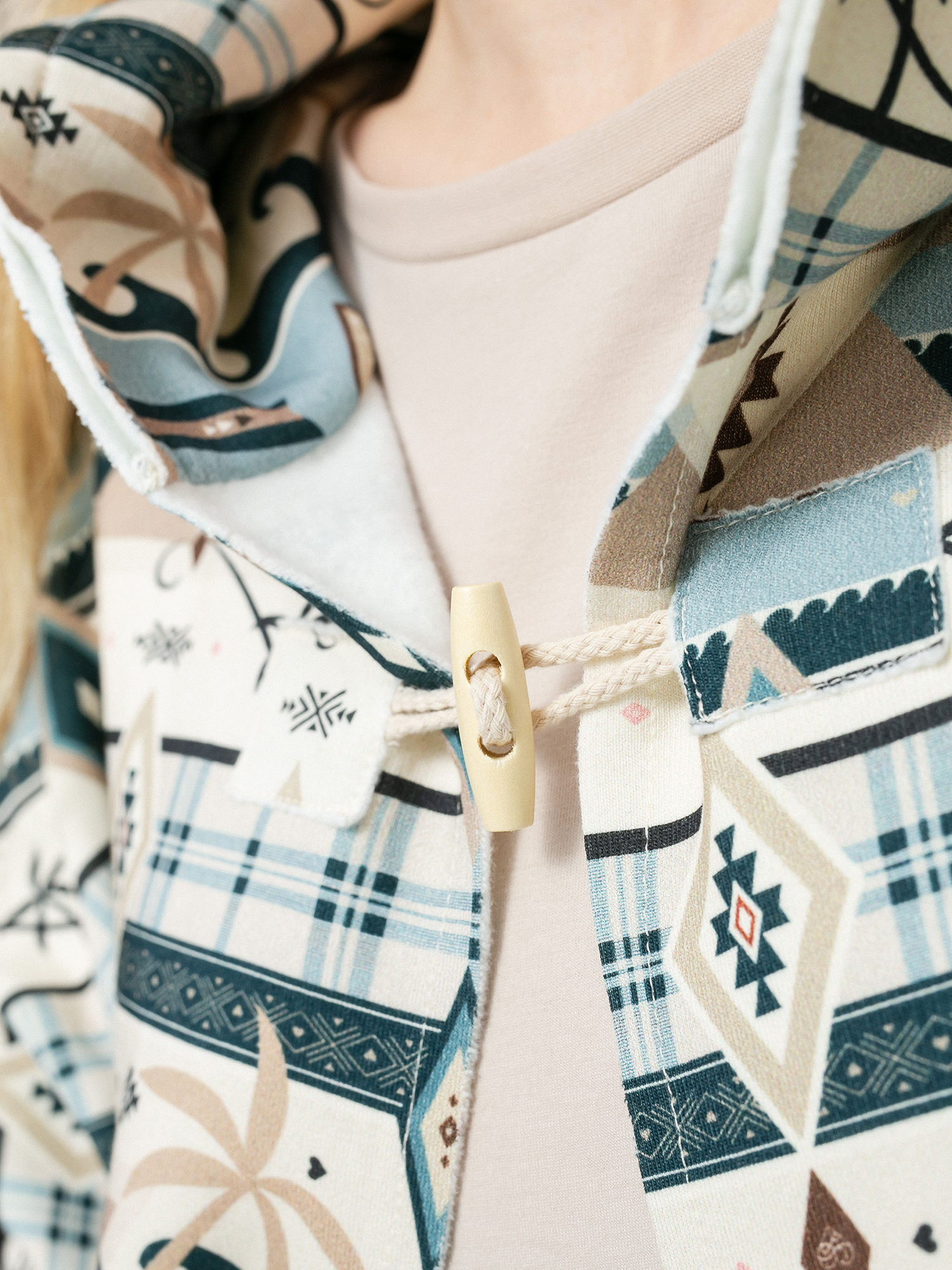 Mikina s kapucí Femi Stories Oshi ZHD Wmn (cws)