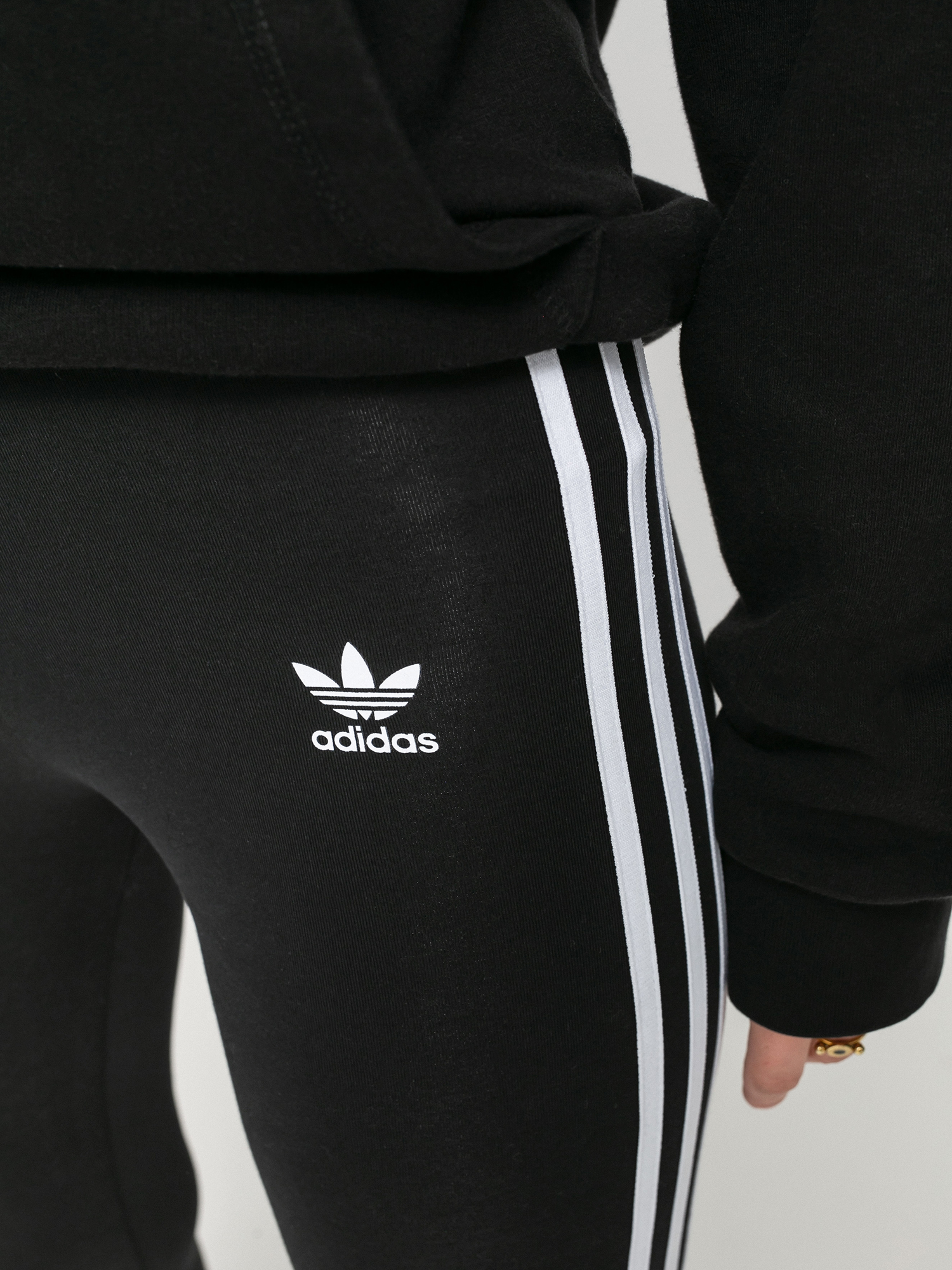 Leginy adidas Originals 3 Stripes Tight Wmn (black)