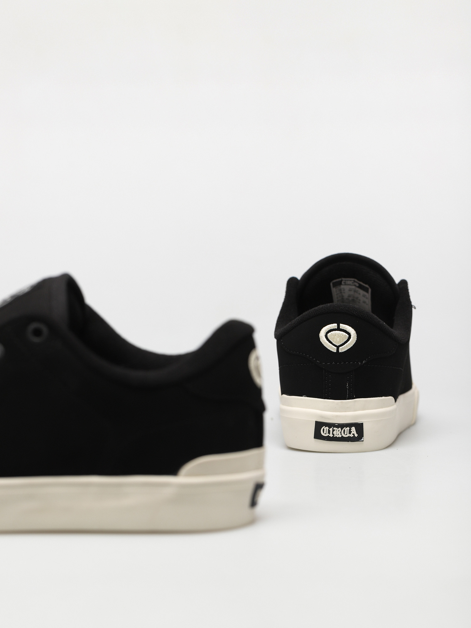Boty Circa Buckler 99 (black/off white)