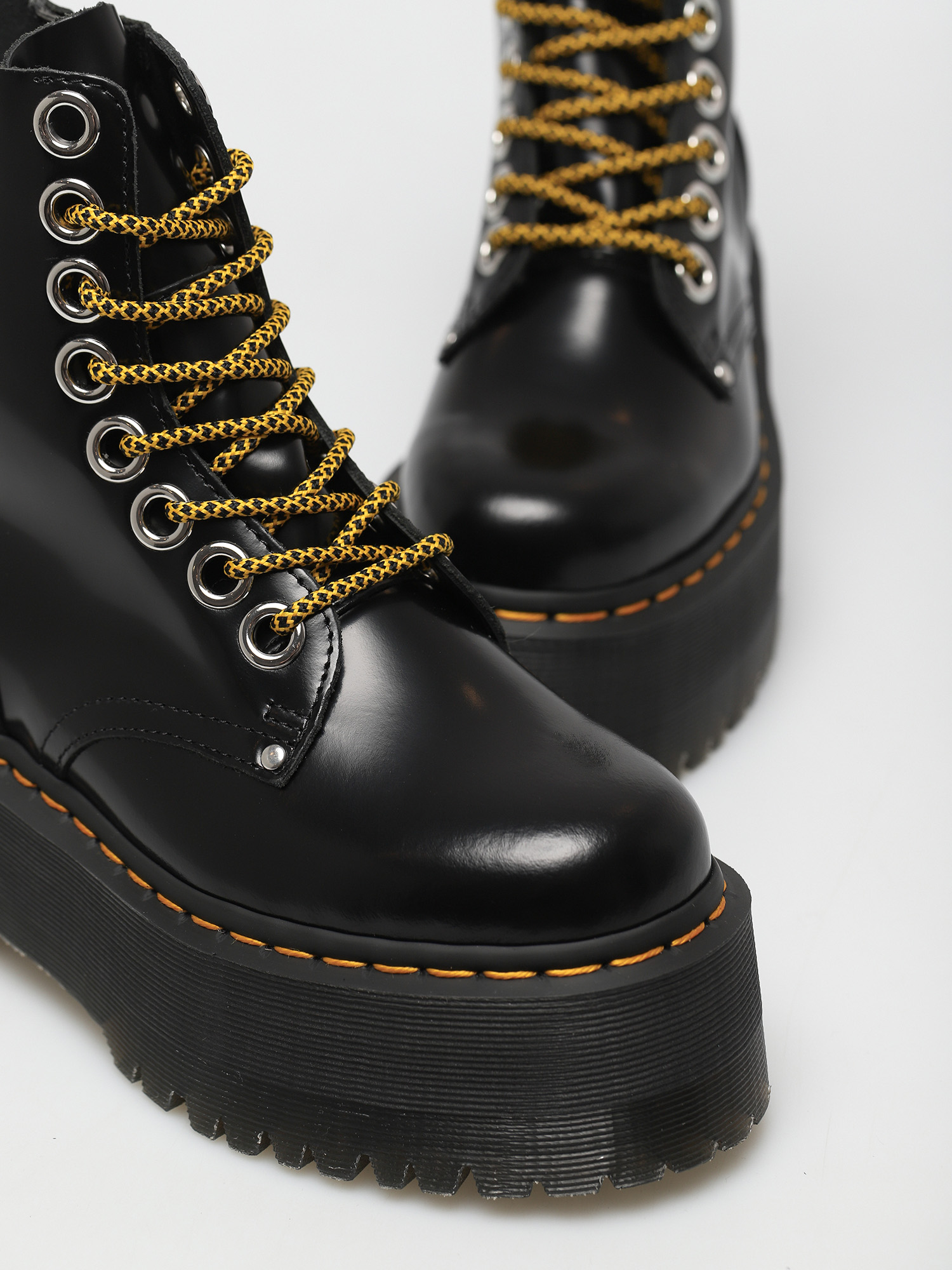 Boty Dr. Martens Jadon Max Wmn (buttero black)