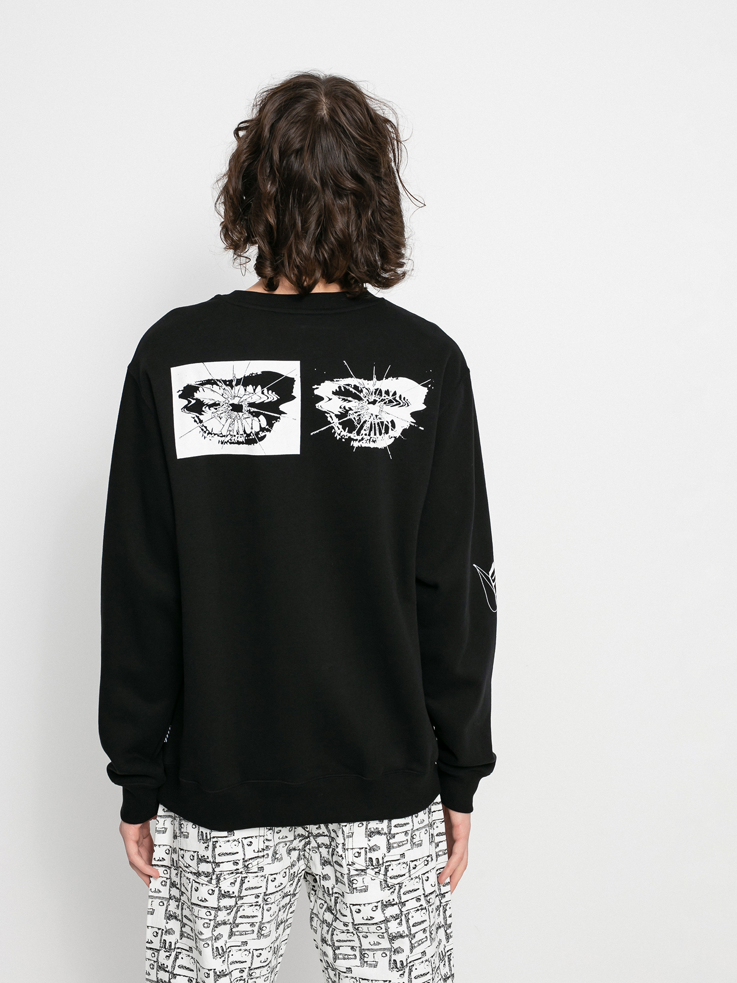 Mikina Volcom Catch 91 Crew Fleece (black)