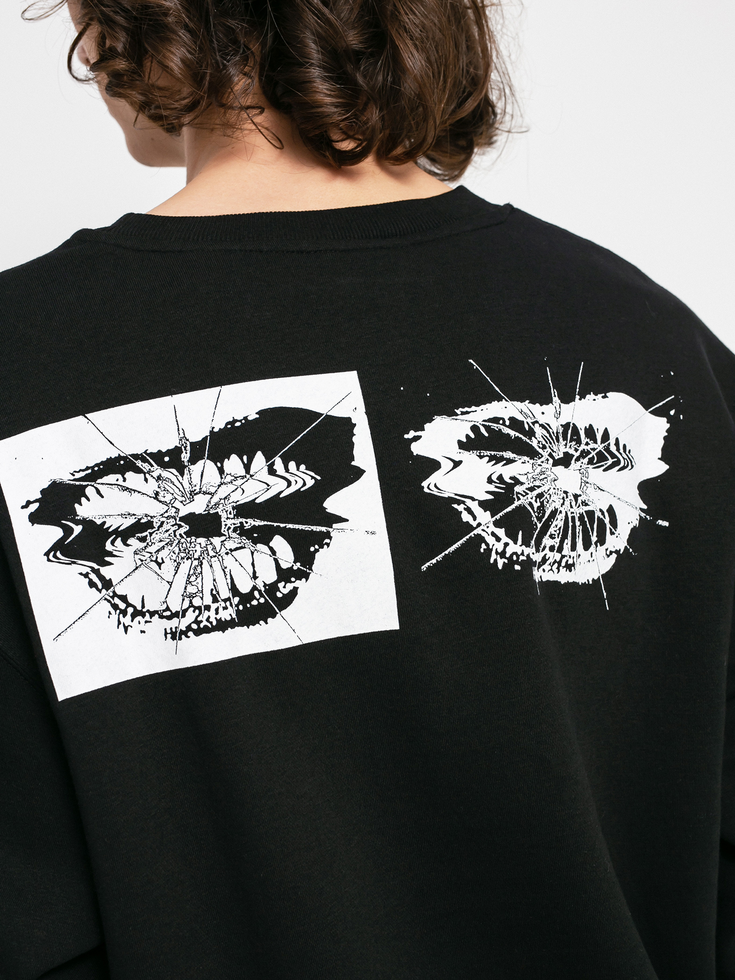 Mikina Volcom Catch 91 Crew Fleece (black)