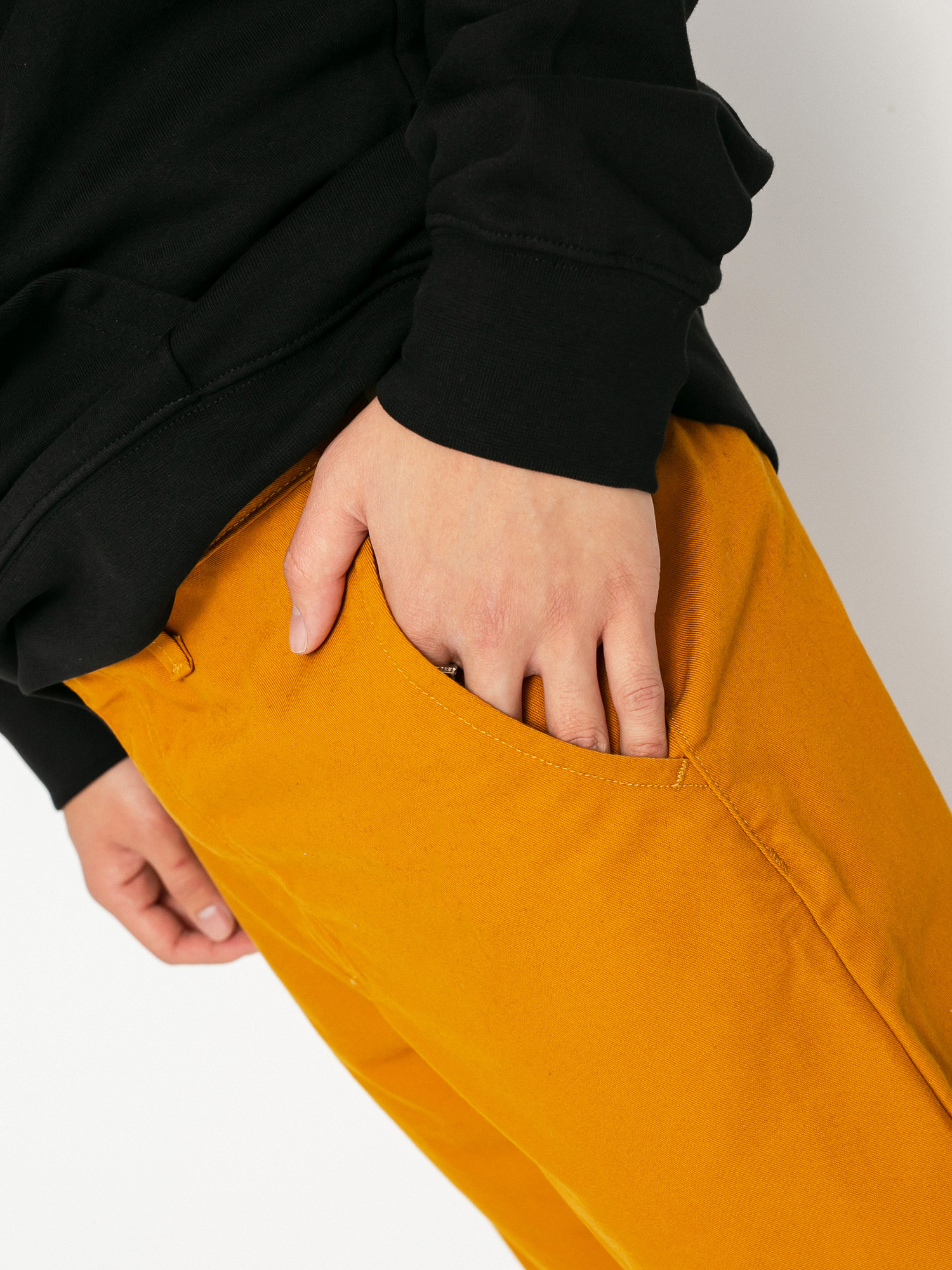 Kalhoty Vans Authentic Chino Loose (buckthorn brown)