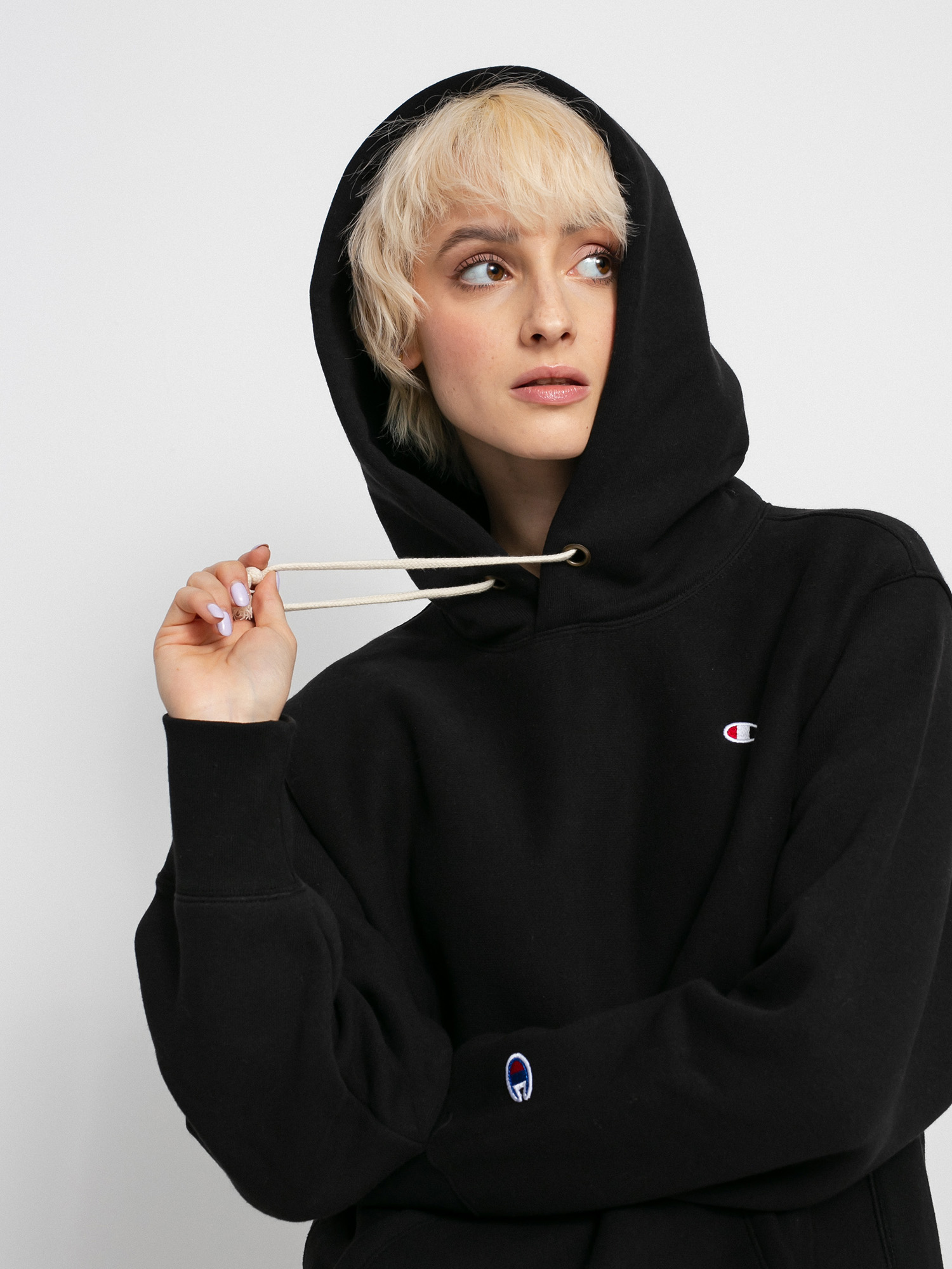 Mikina s kapucí Champion Sweatshirt HD 114778 Wmn (nbk)