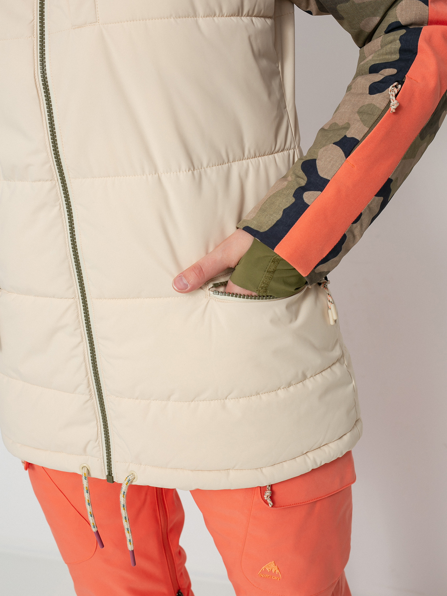 Dámská Snowboardová bunda Burton Keelan (creme brulee/martini olive terra camo)