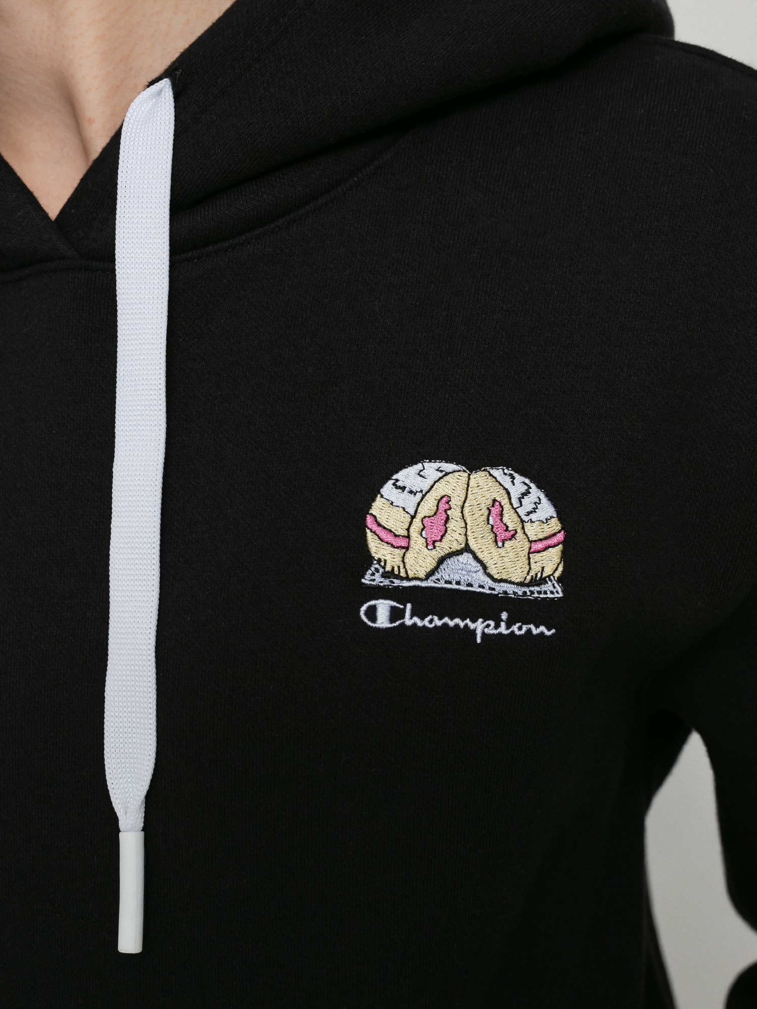 Mikina s kapucí Champion Sweatshirt HD 114694 Wmn (nbk)