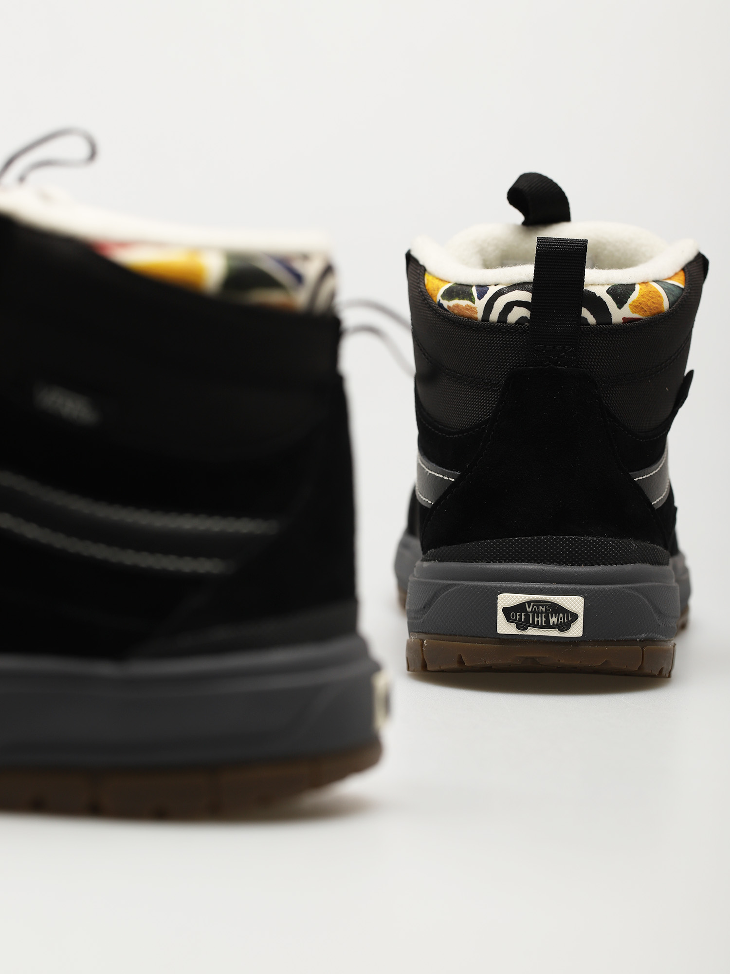 Boty Vans X Hanna Scott Ultrarange Exo Hi MTE 1 (multi/black)