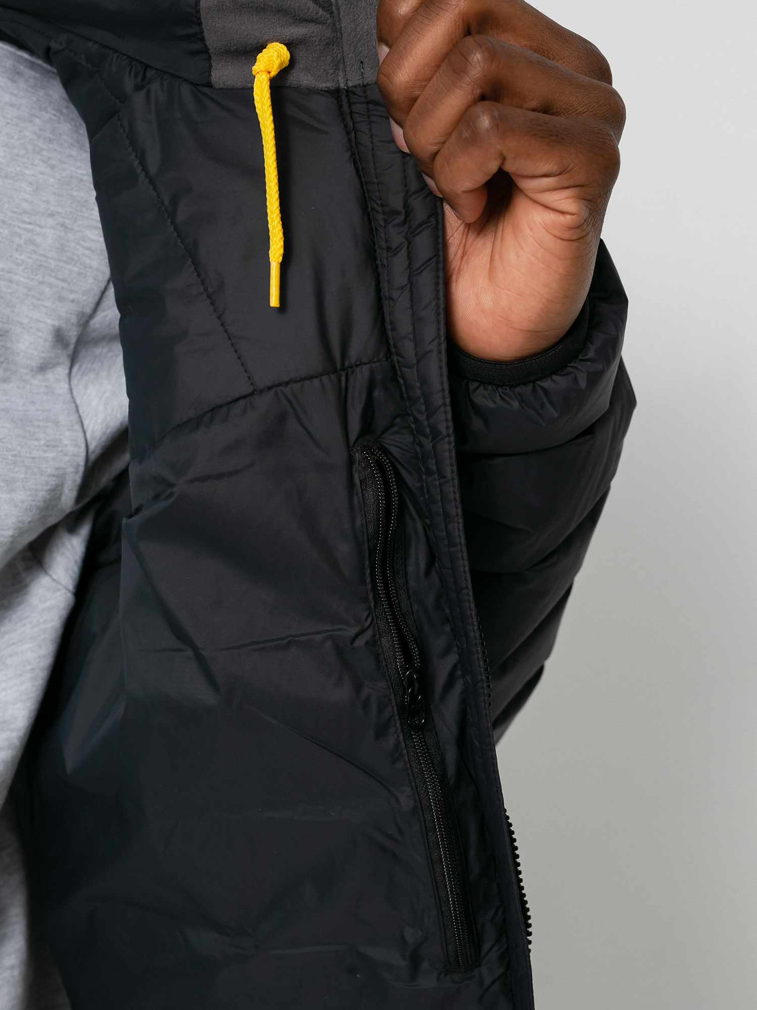 Bunda Fjallraven Expedition Pack Down (black)