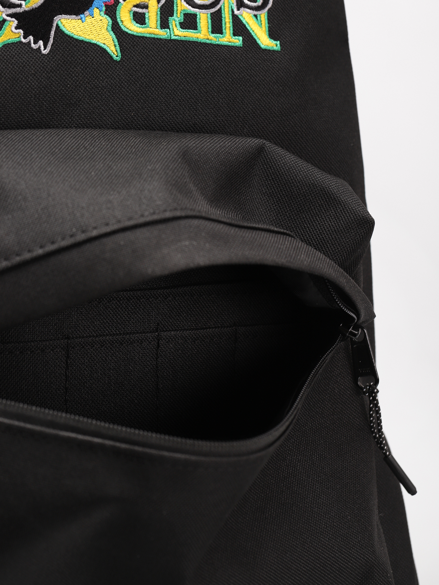 Batoh Nervous S.A.M. (black)