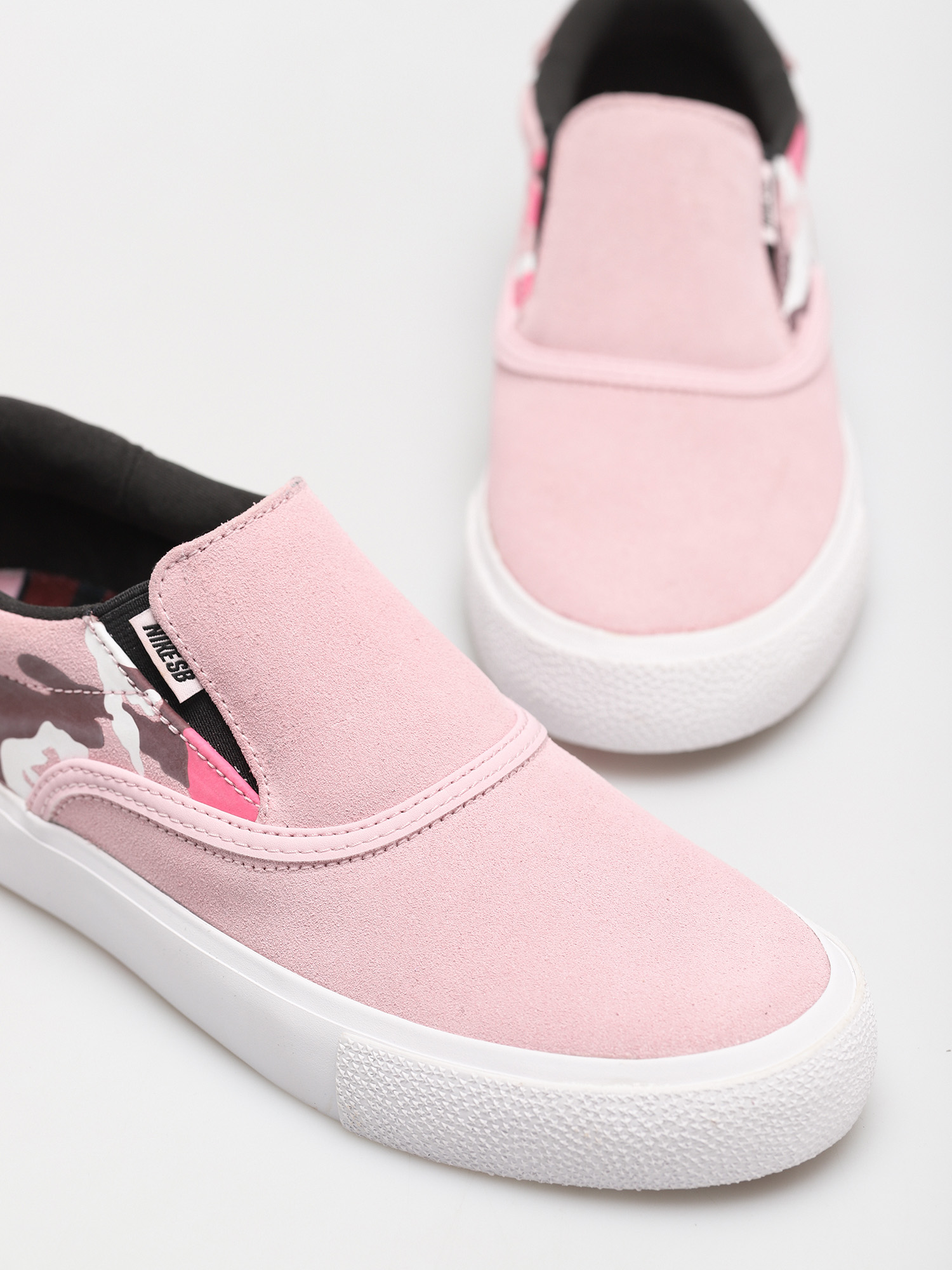 Boty Nike SB Zoom Verona Slip X Leticia Bufoni (prism pink/team red pinksicle white)