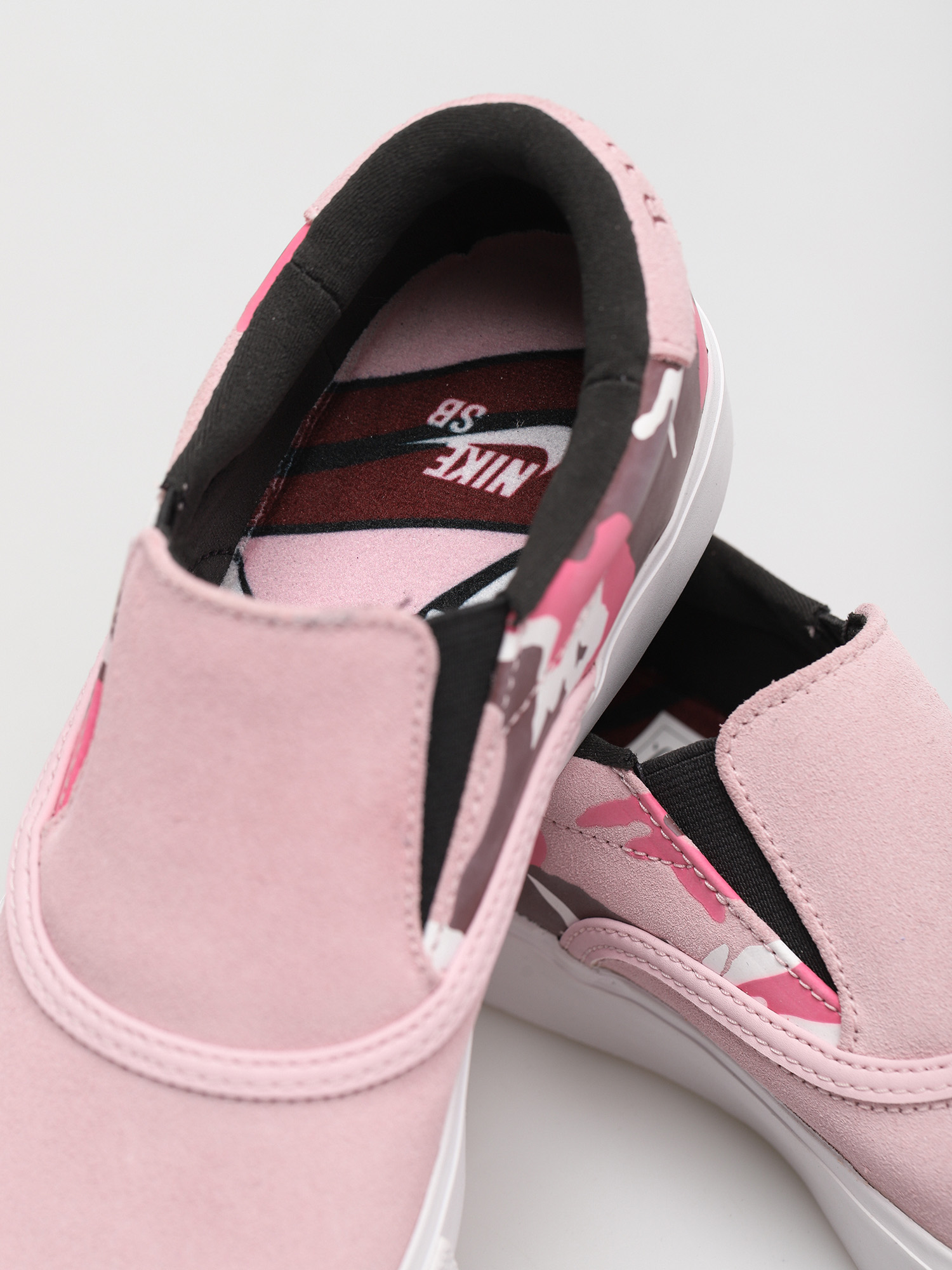 Boty Nike SB Zoom Verona Slip X Leticia Bufoni (prism pink/team red pinksicle white)