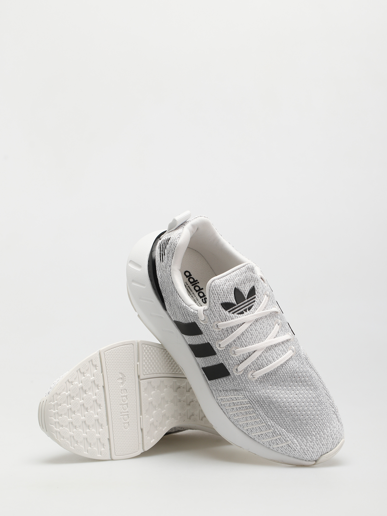 Boty adidas Originals Swift Run 22 Wmn (crywht/cblack/gretwo)