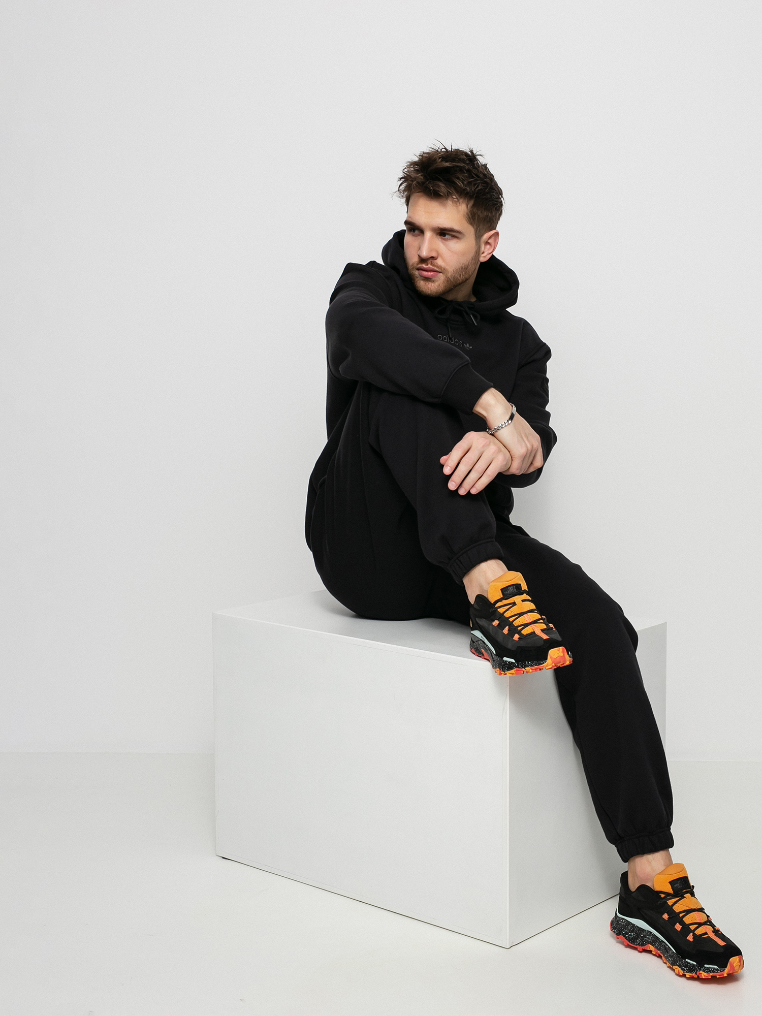 Mikina s kapucí adidas Originals TRF Linear HD (black)