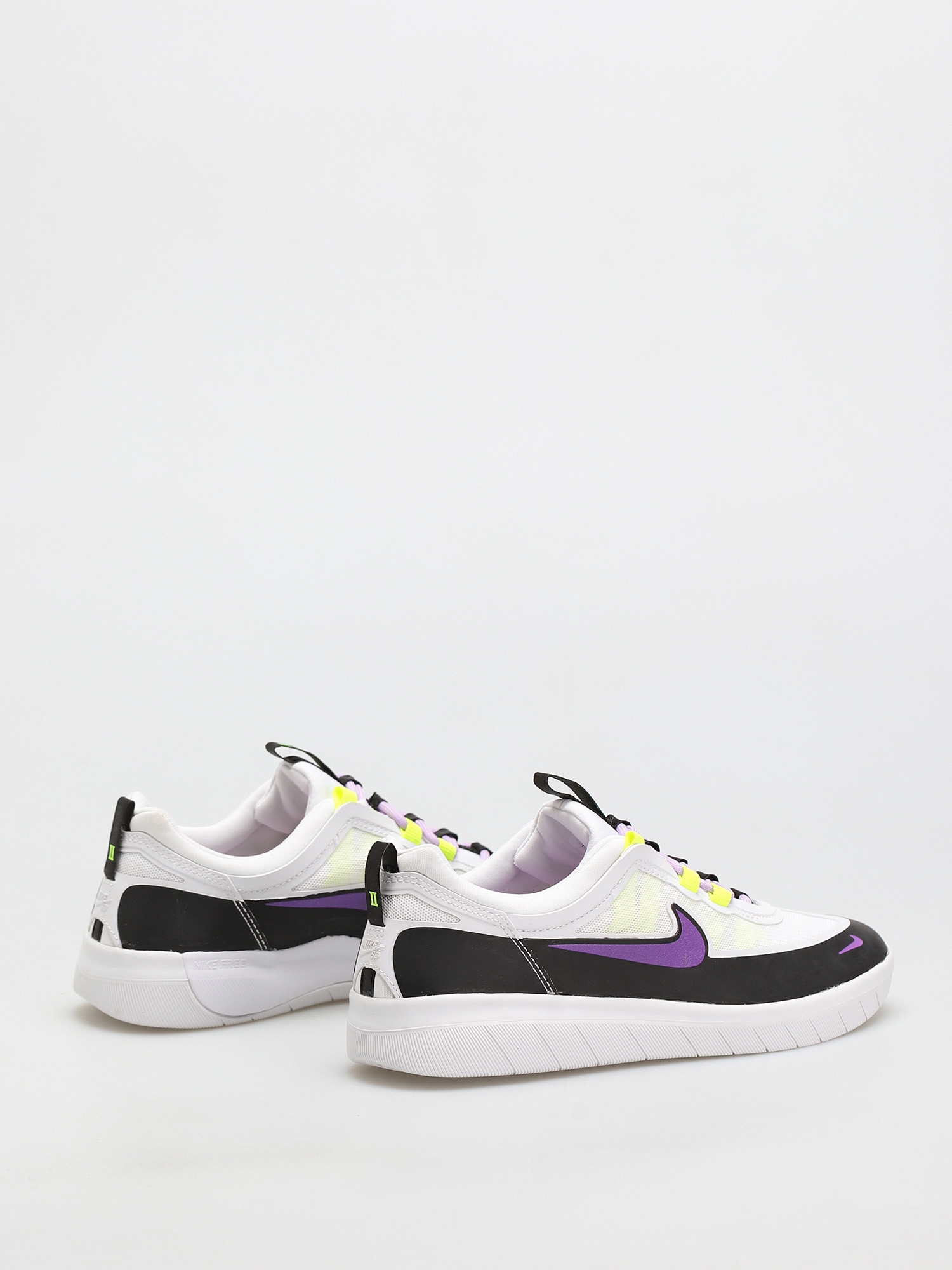 Boty Nike SB Nyjah Free 2 (black/wild berry white lilac)