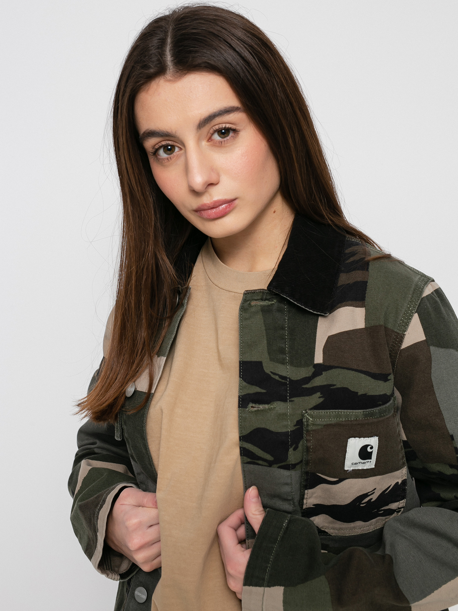 Bunda Carhartt WIP Michigan Wmn (camo mend/black)