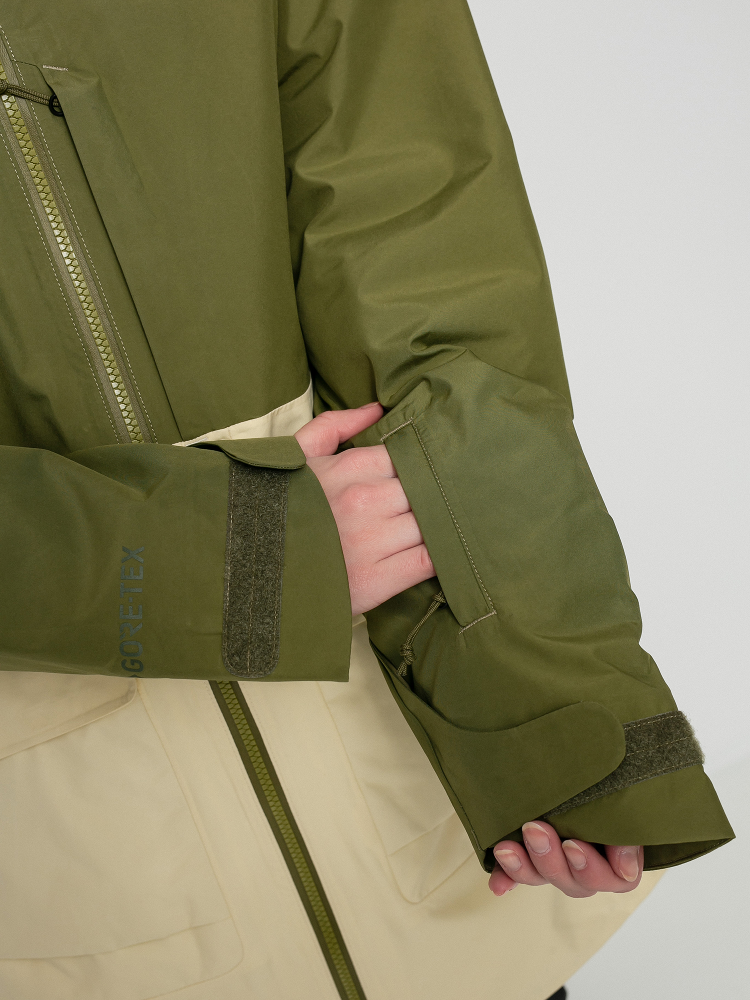 Dámská Snowboardová bunda Burton Gore Tex Treeline (martini olive/creme brulee)