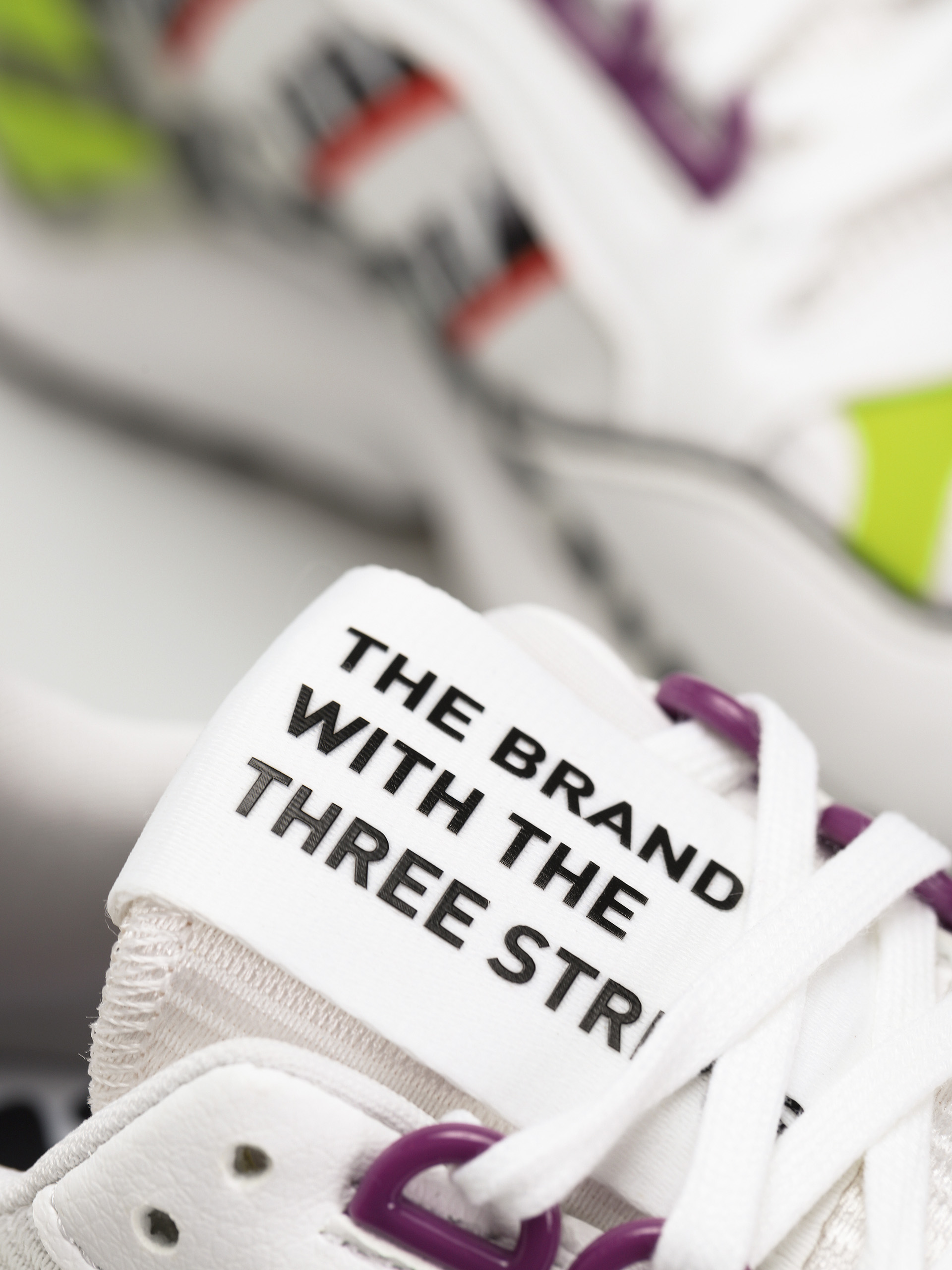 Boty adidas Originals Zx Wavian Wmn (ftwwht/truora/prptnt)