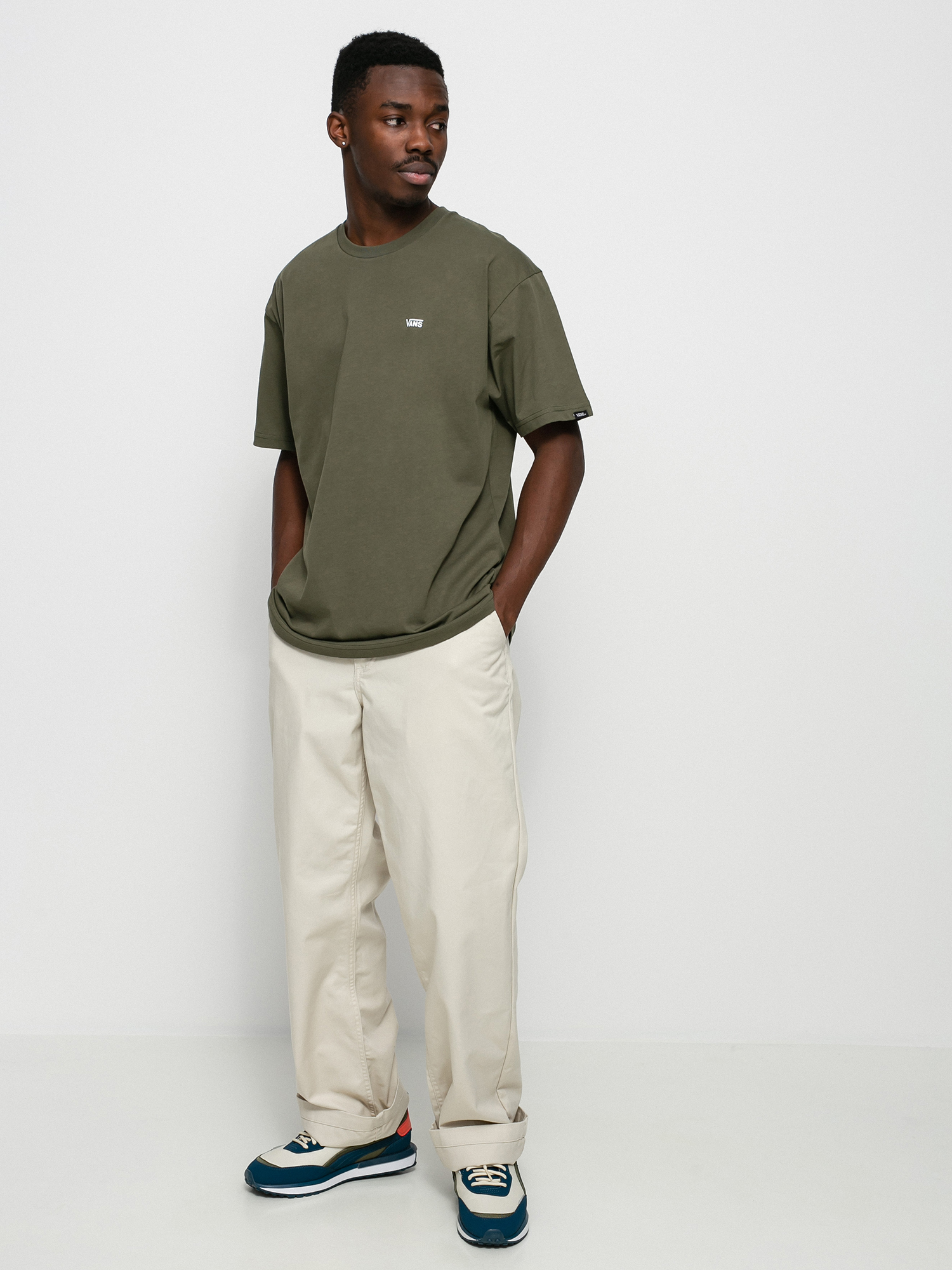 Tričko Vans Left Chest Logo (grape leaf)