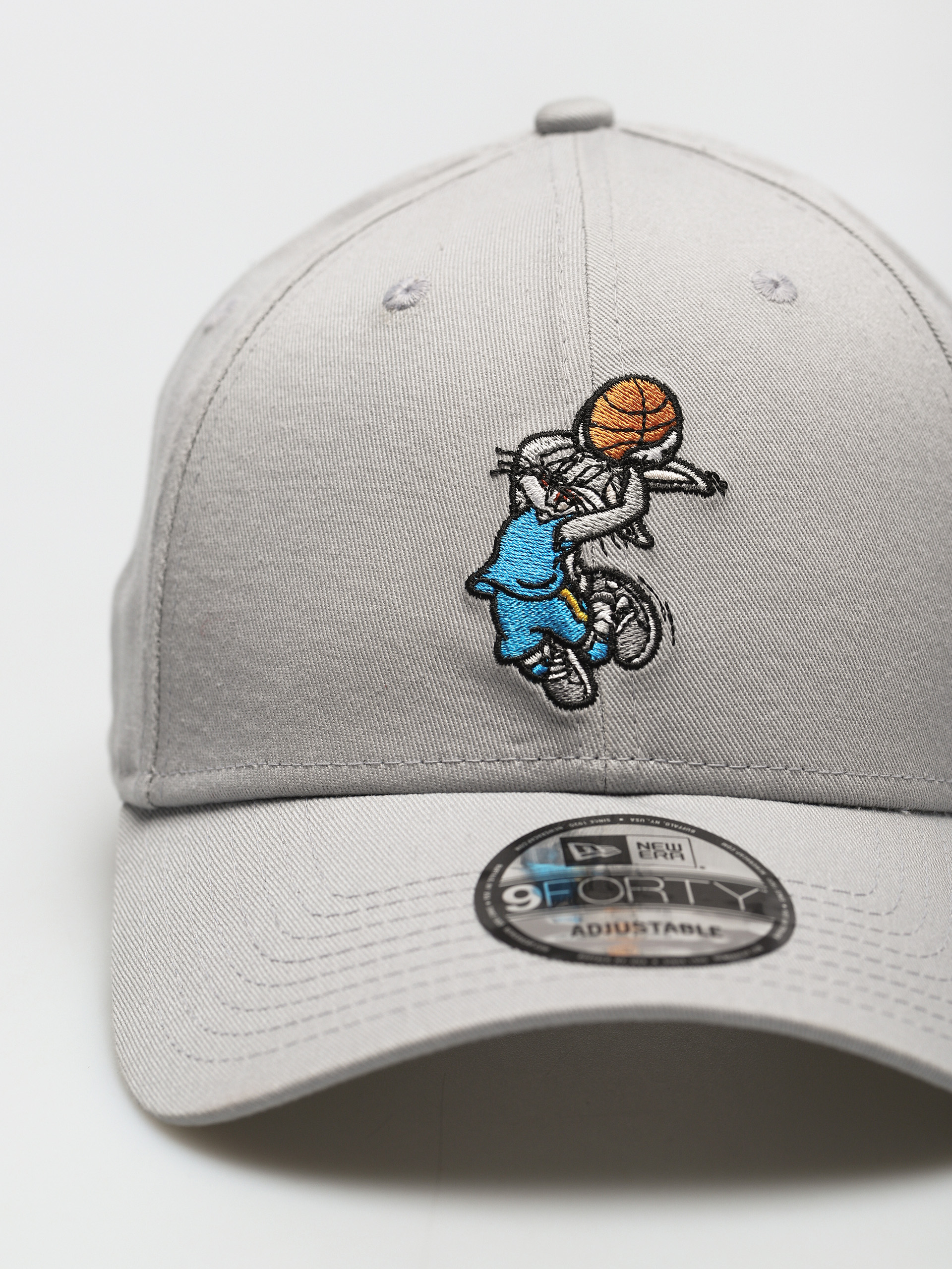 Kšiltovka  New Era Character Sports 9Forty Bugs (grey)