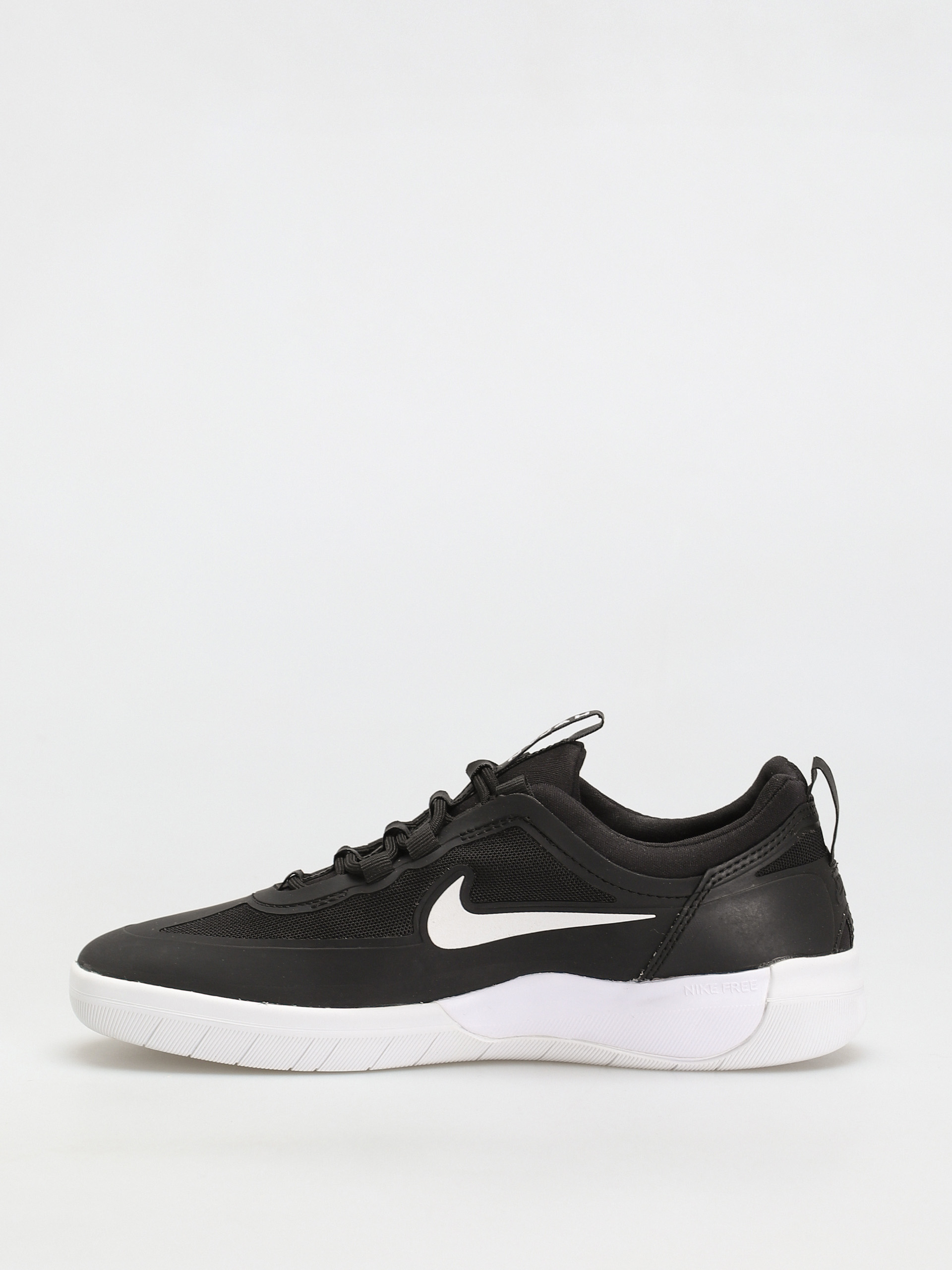 Boty Nike SB Nyjah Free 2 (black/white black black)