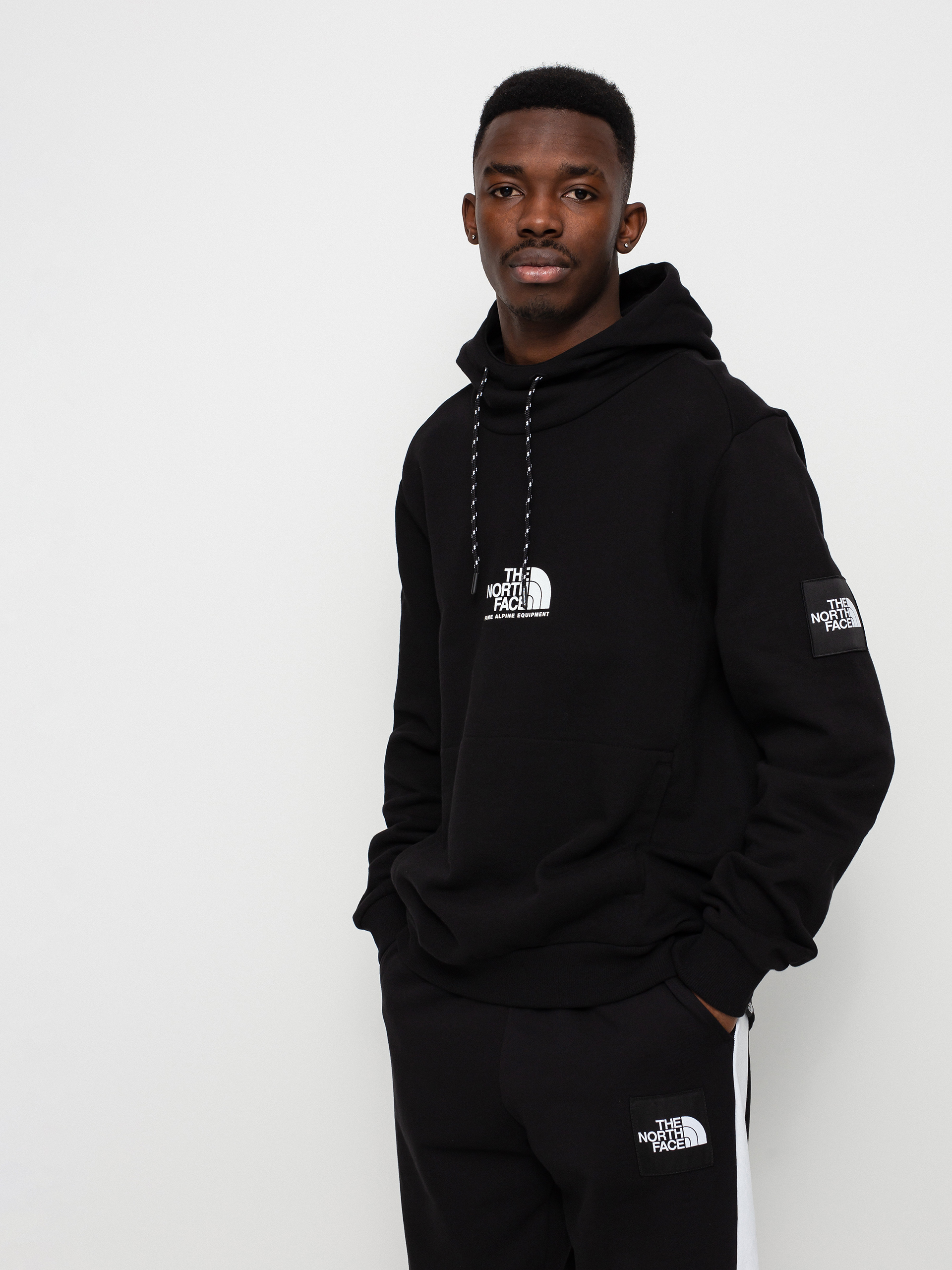 Mikina s kapucí The North Face Fine Alpine HD (tnf black)