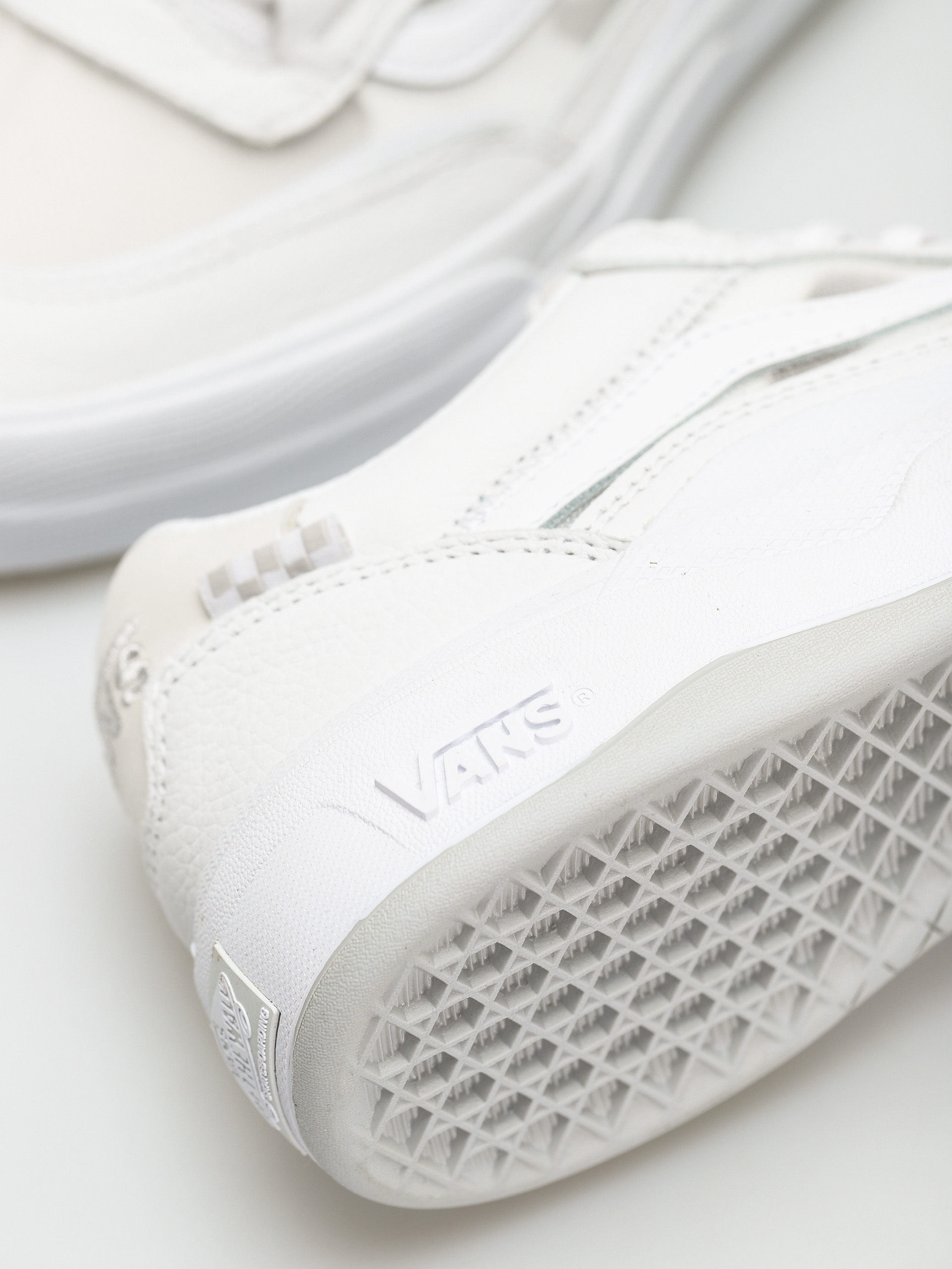 Boty Vans Wayvee (white/white)