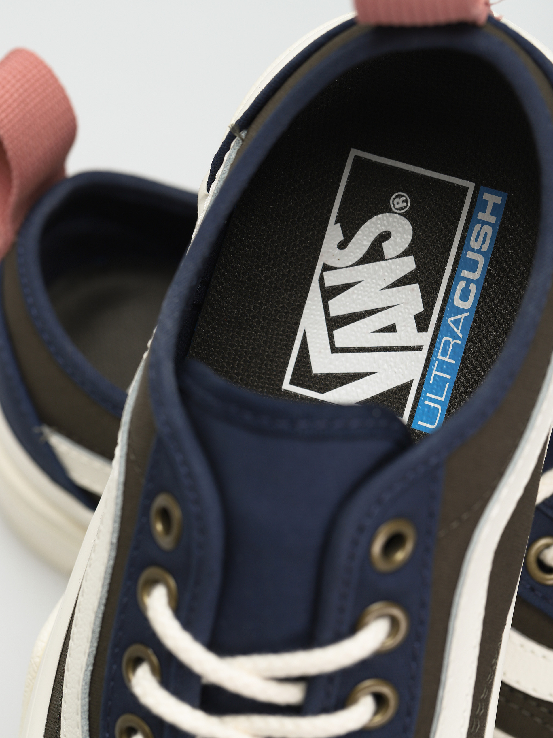 Boty Vans Sentry Old Skool Wc (waxed canvas/forest night/marshmallow)