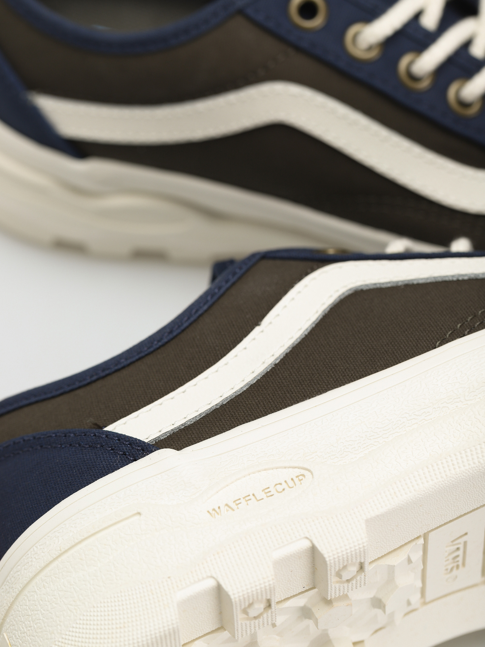 Boty Vans Sentry Old Skool Wc (waxed canvas/forest night/marshmallow)