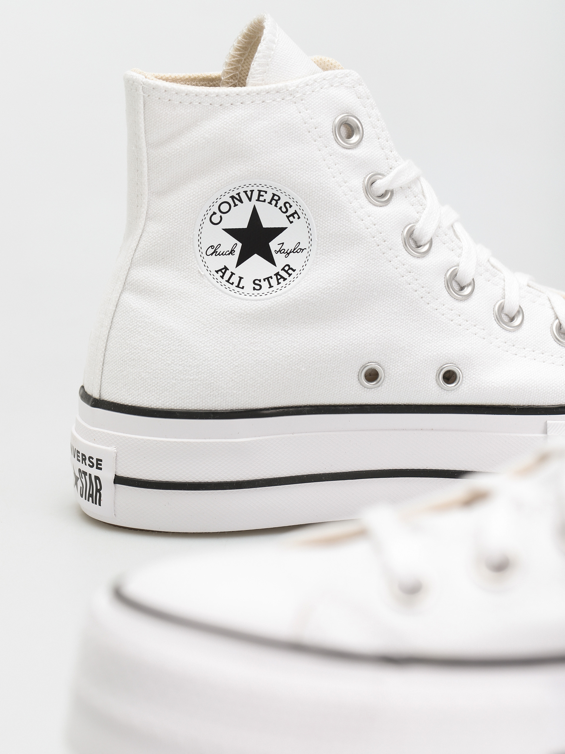Boty Converse Chuck Taylor All Star Lift Hi Wmn (white/black/white)