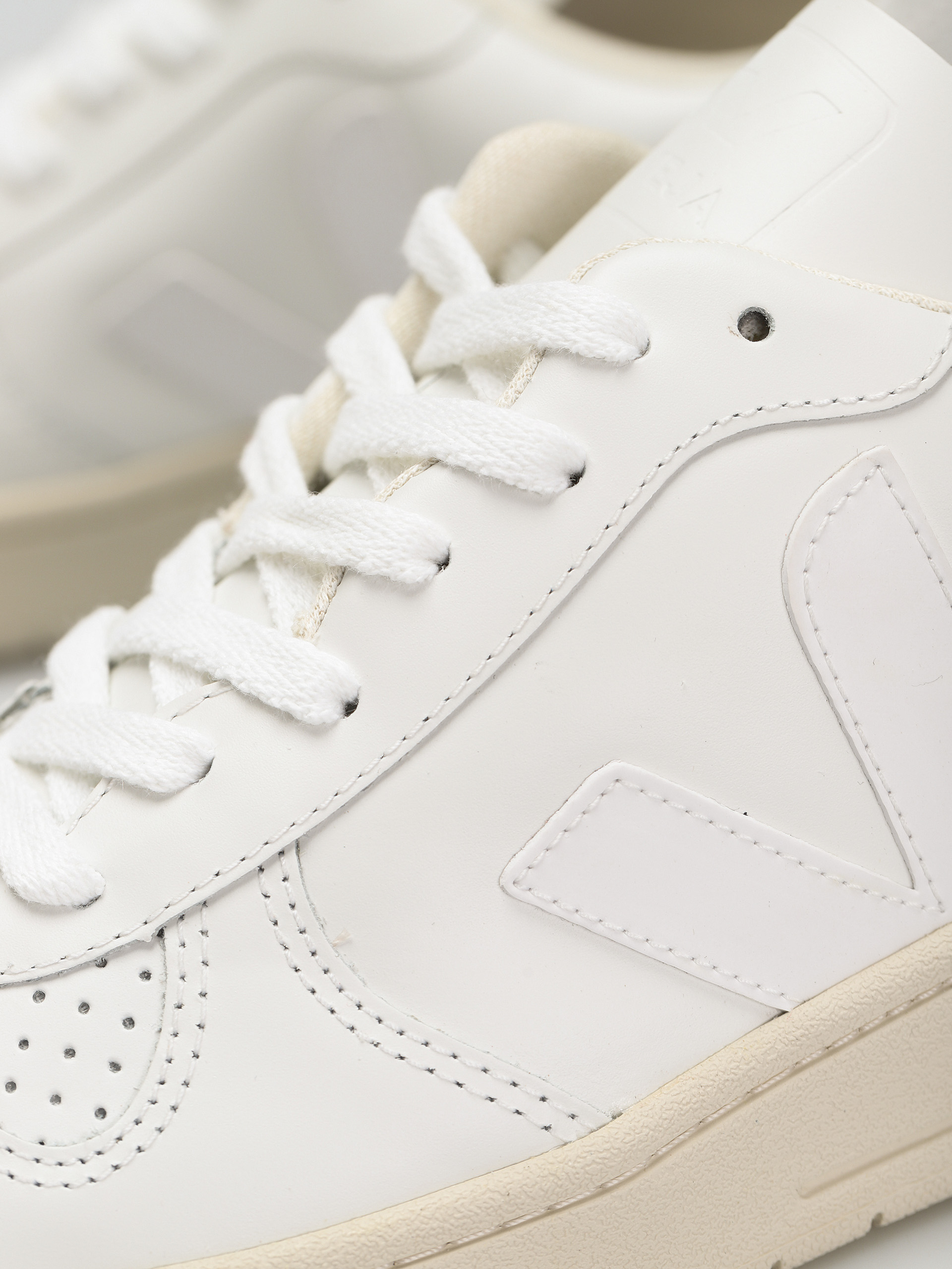 Boty Veja V-10 (leather extra white)