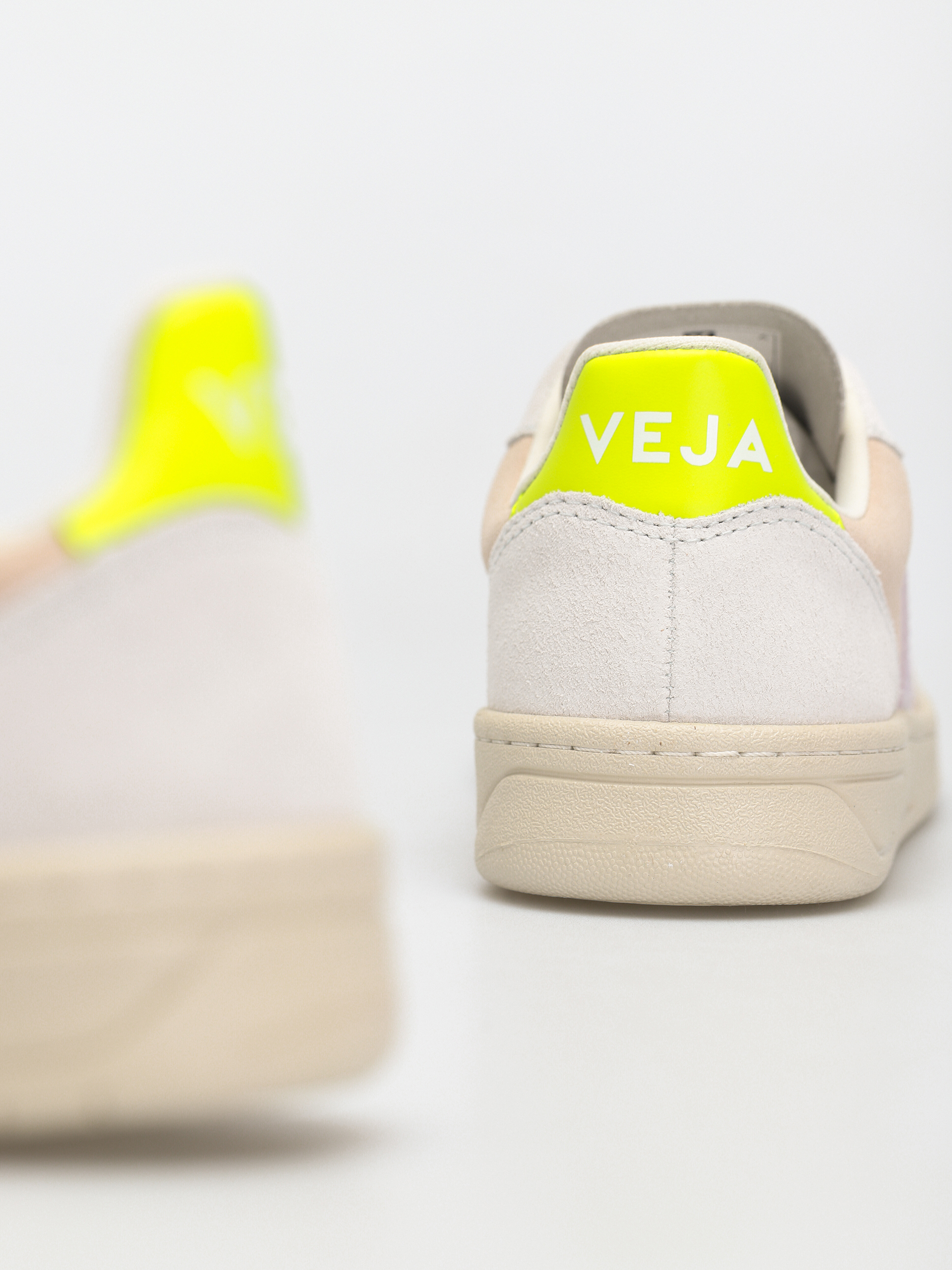 veja multico sable parme
