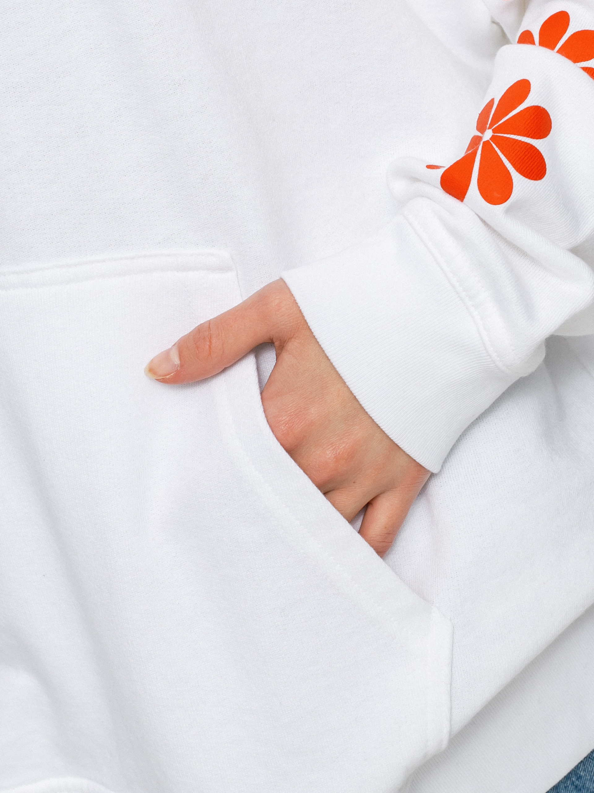 Mikina s kapucí Levi's® Graphic Rider HD Wmn (daisy chest hit white)