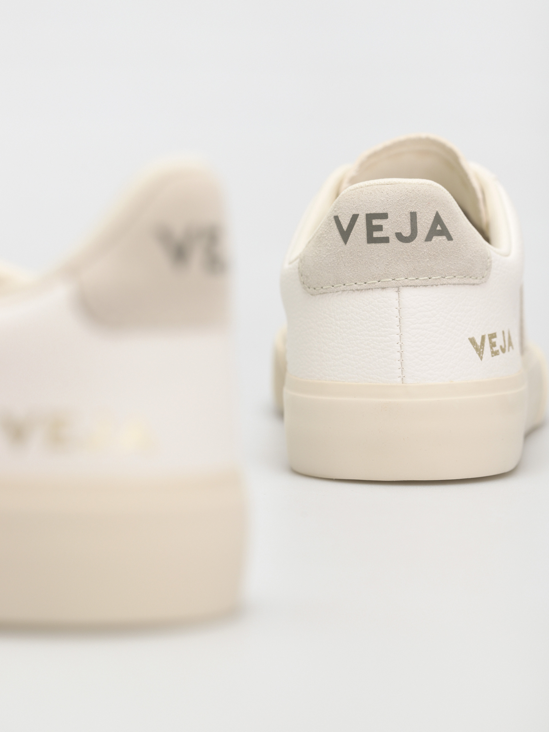Boty Veja Campo Wmn (extra white natural suede)