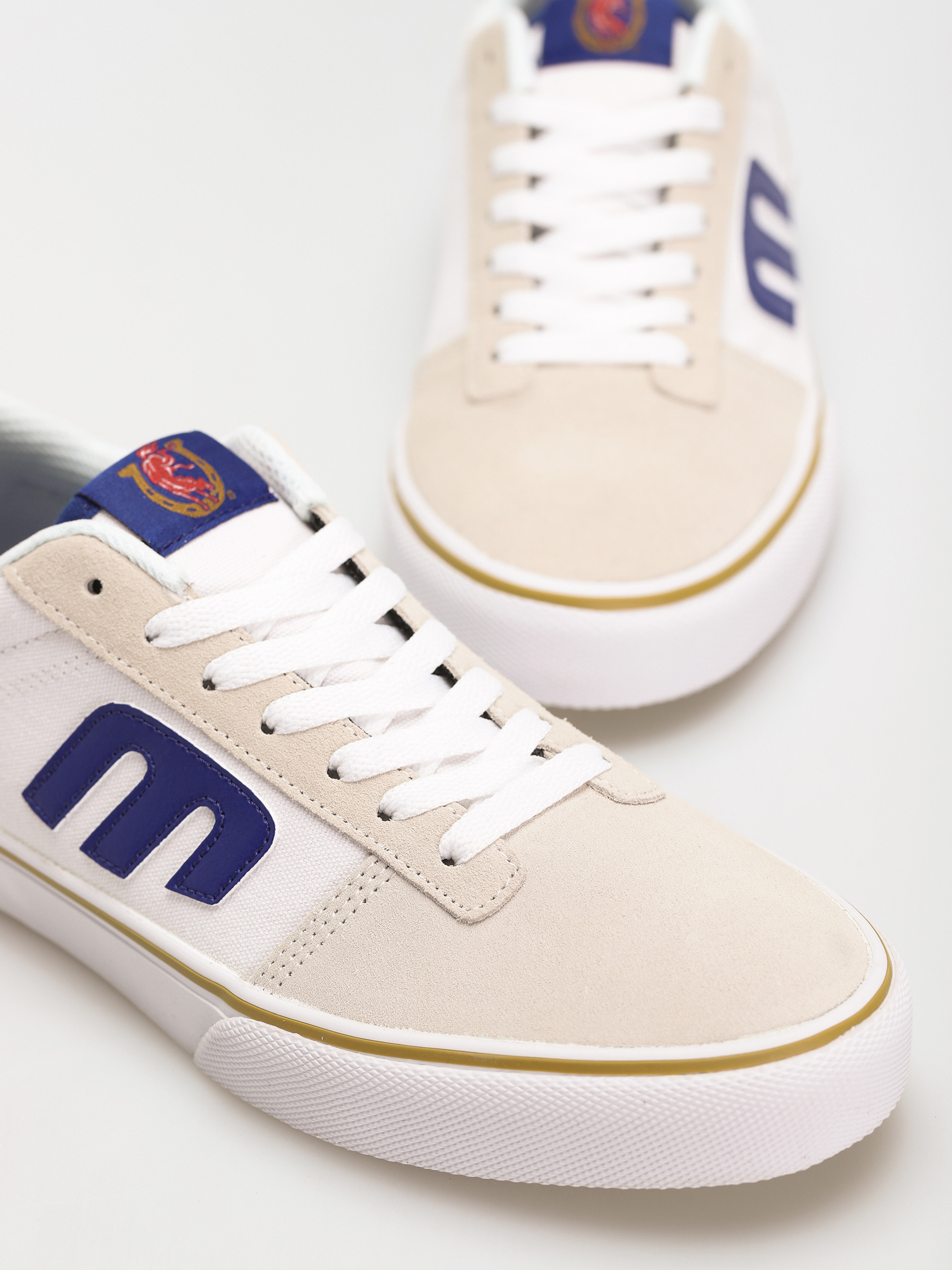 Boty Etnies Calli Vulc X Colt 45 (white/navy/gold)