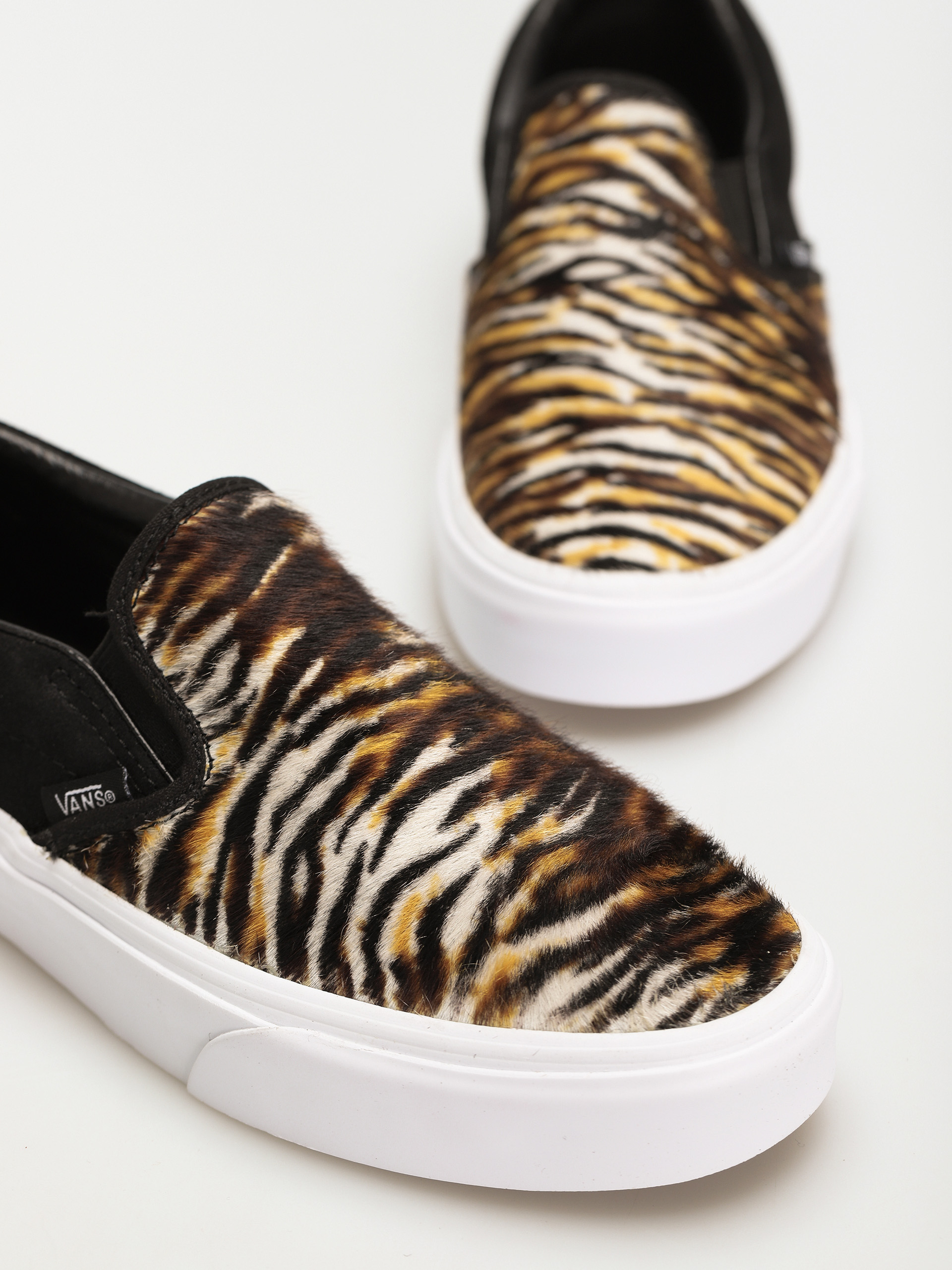 Boty Vans Classic Slip On (soft suede/black/tiger)