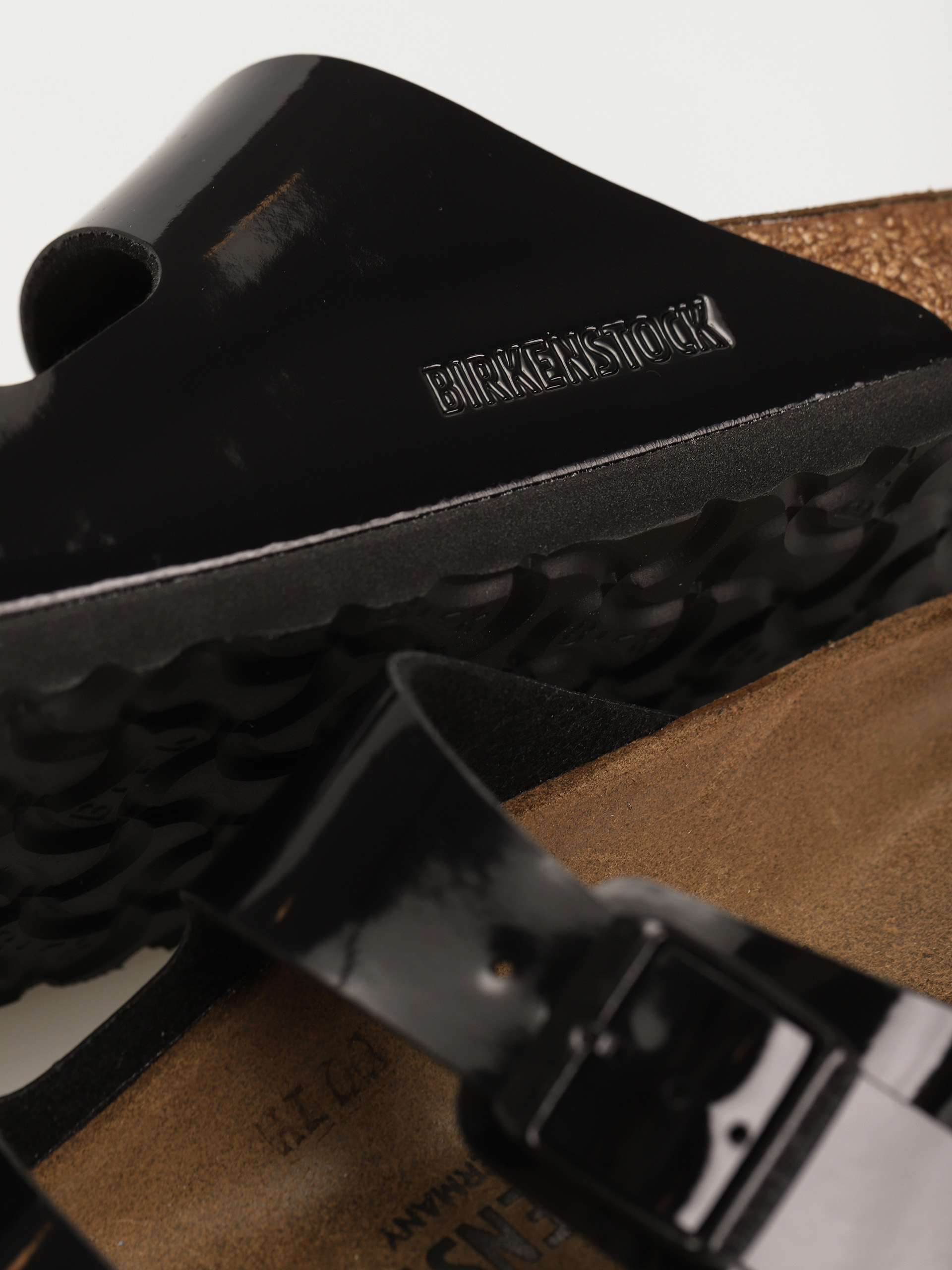 Plážovky Birkenstock Arizona Narrow Wmn (patent black)