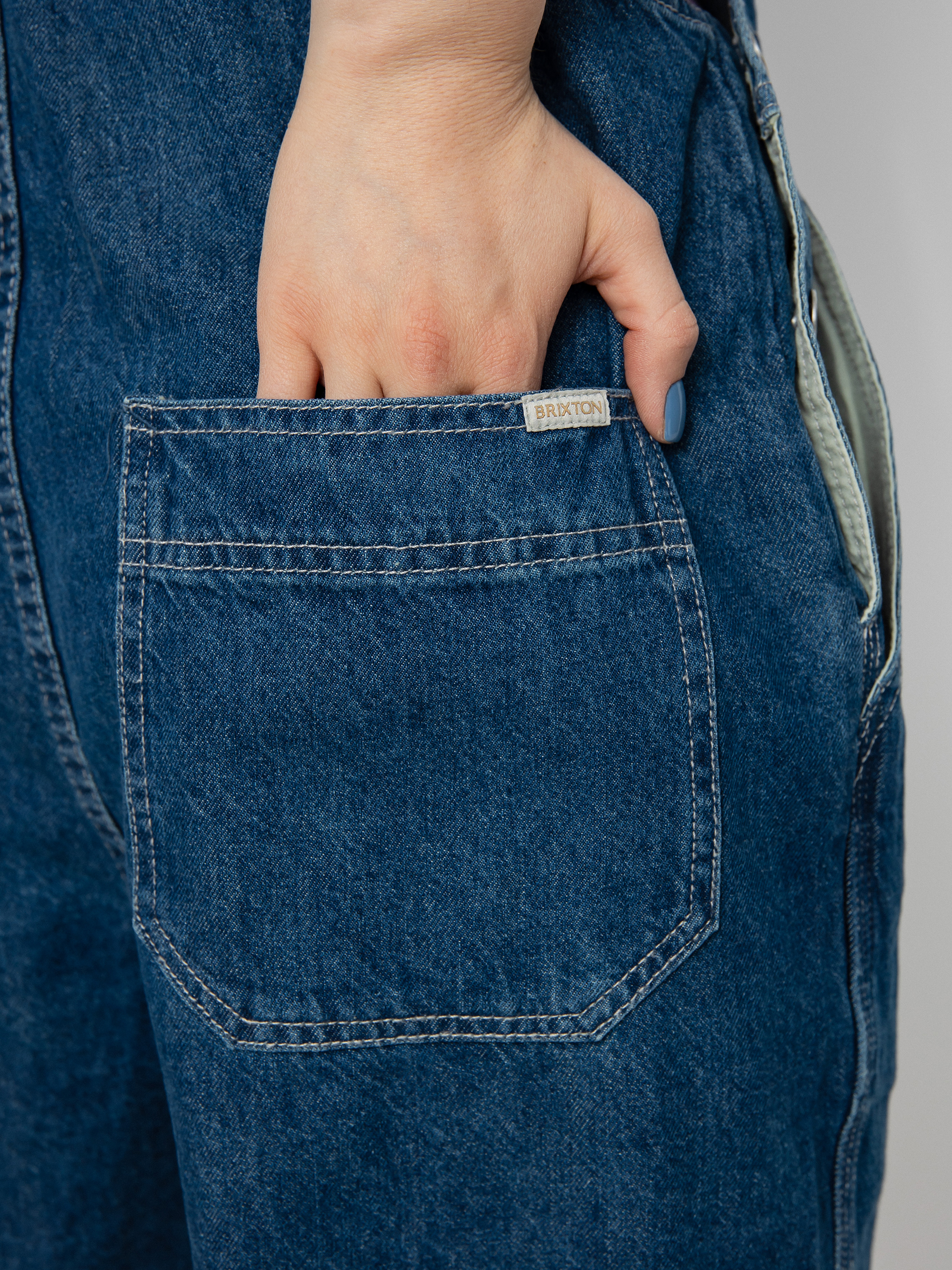 Kraťasy Brixton Christina Short Overall Wmn (indigo rinse)