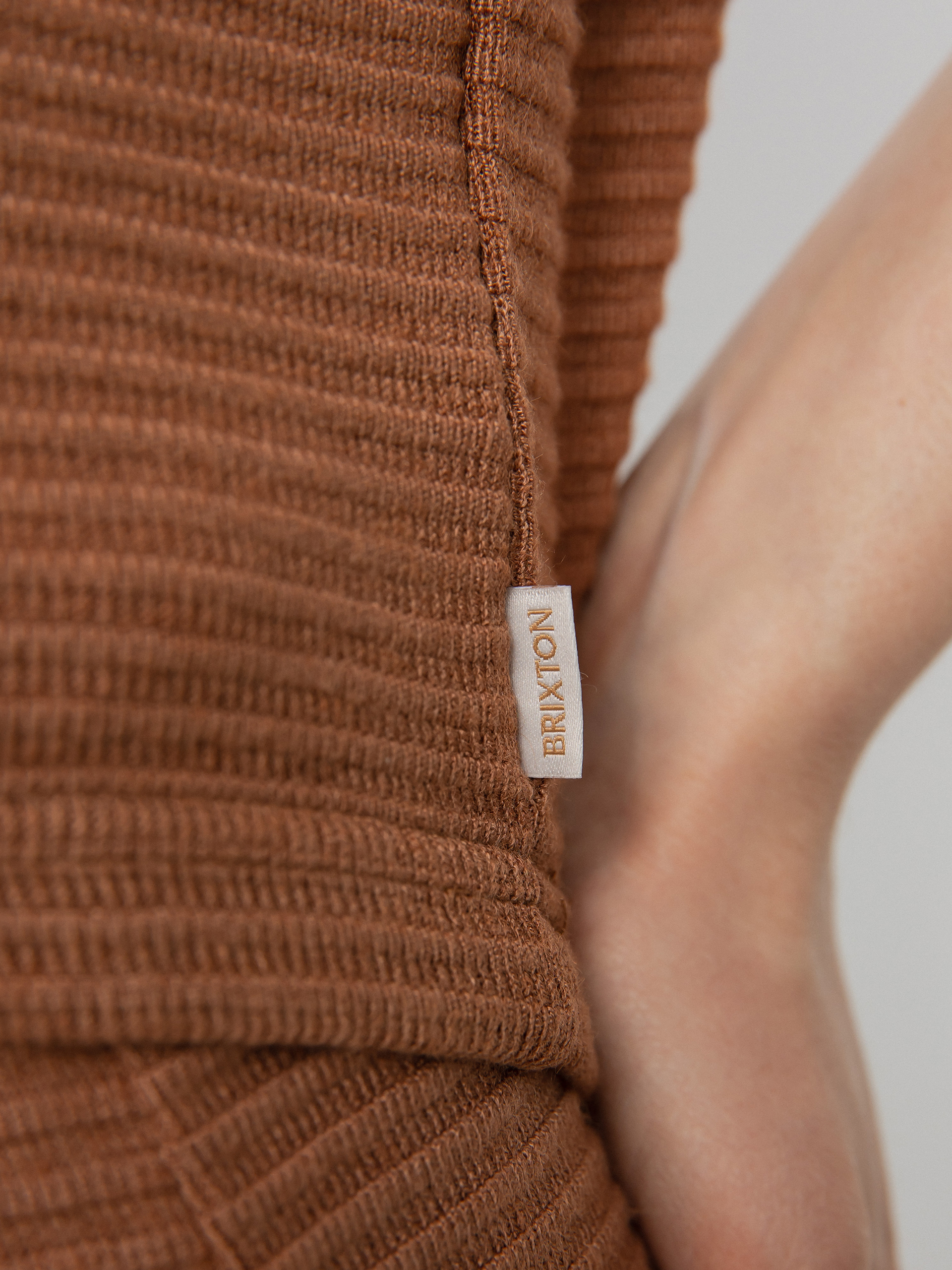 Tričko Brixton Bandera Boxy Top Wmn (hide)