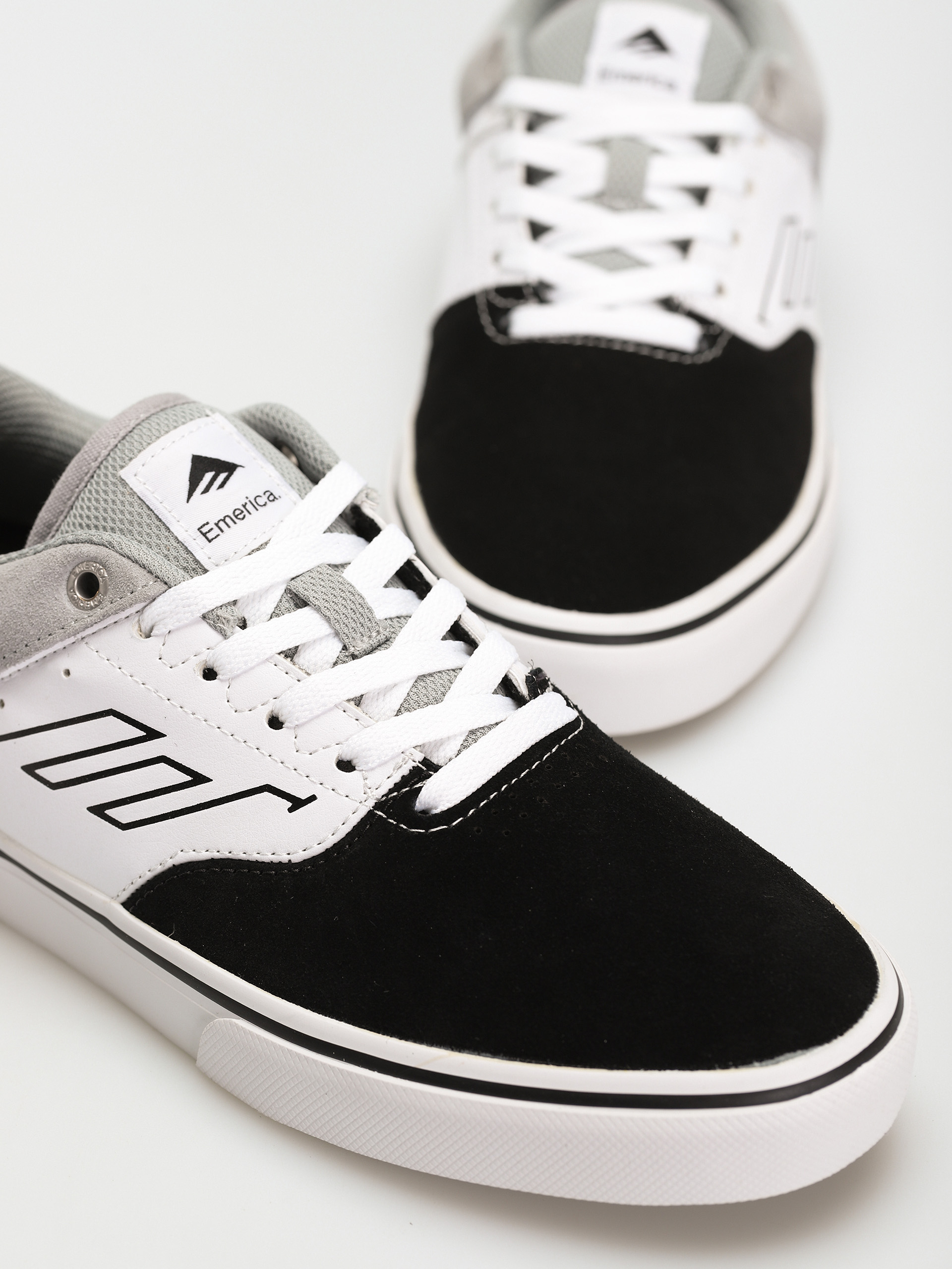 Boty Emerica The Low Vulc (black/white/grey)