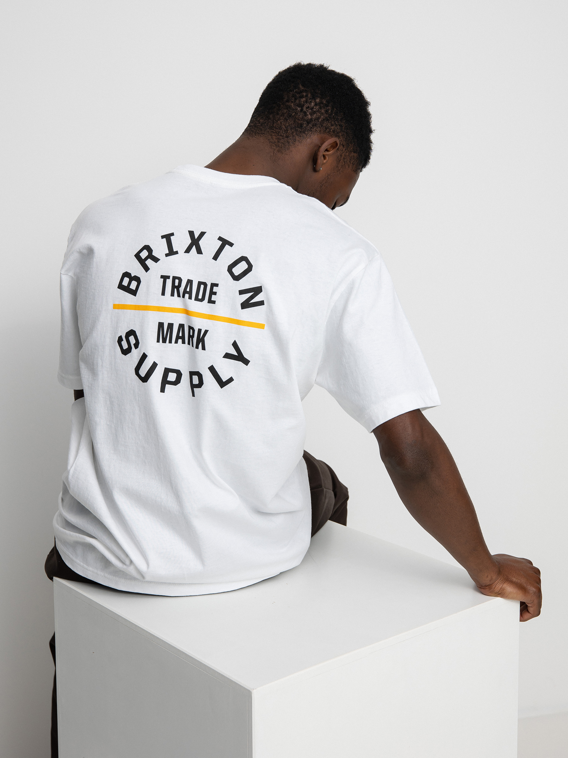 Tričko Brixton Oath V (white/golden glow)