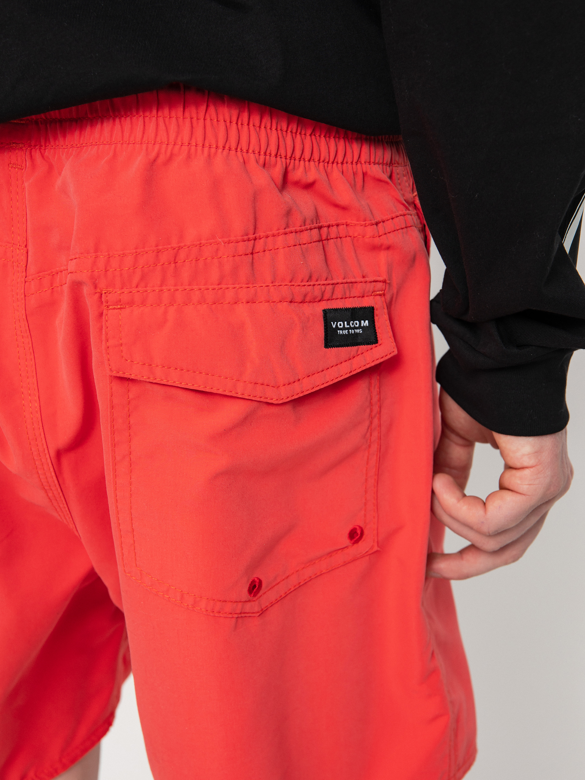 Plážové kraťasy Volcom Lido Solid Trunk 16 (cayenne) 