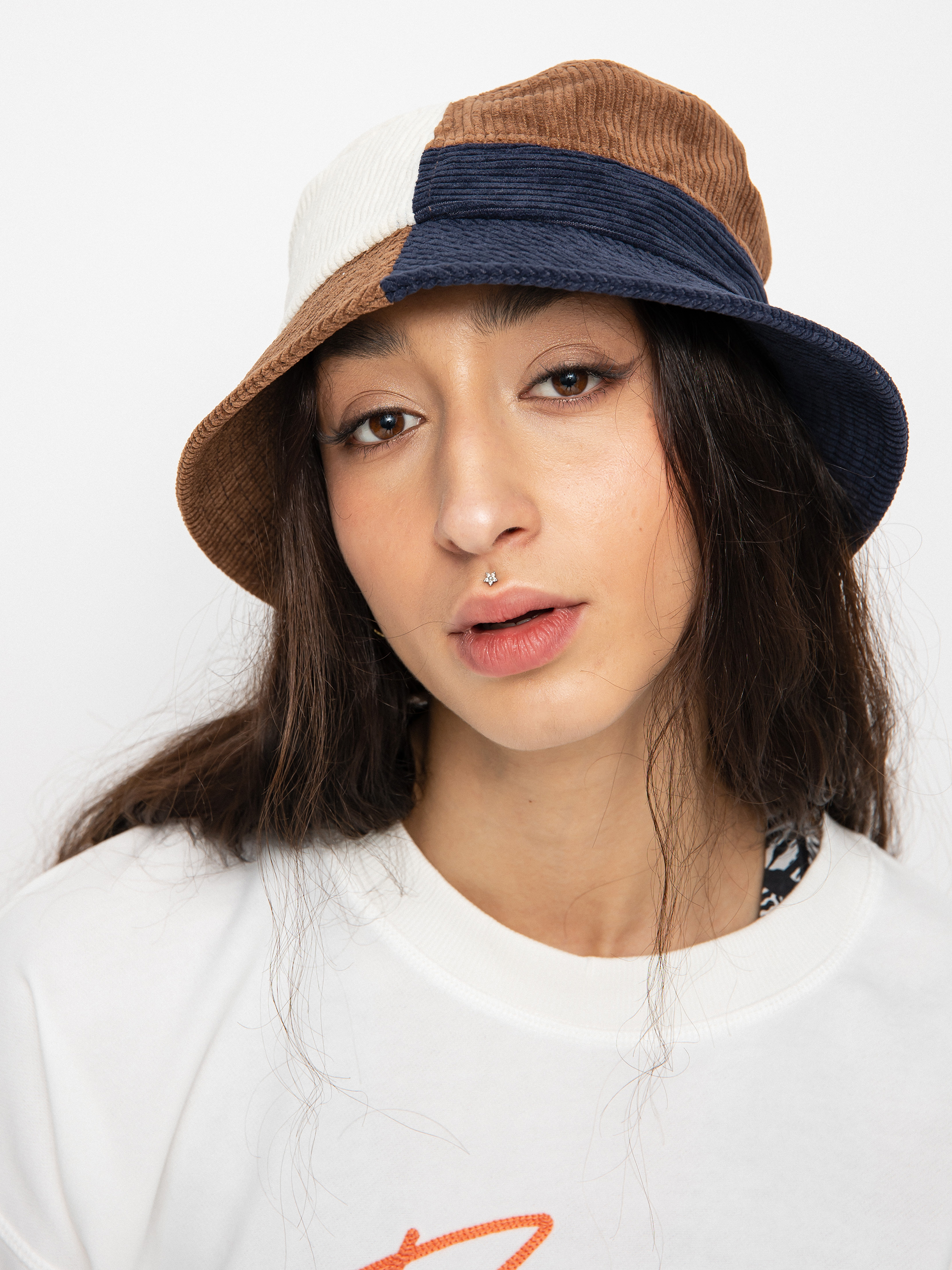 Klobouk Brixton Gramercy Packable Bucket Hat (navy/hide)