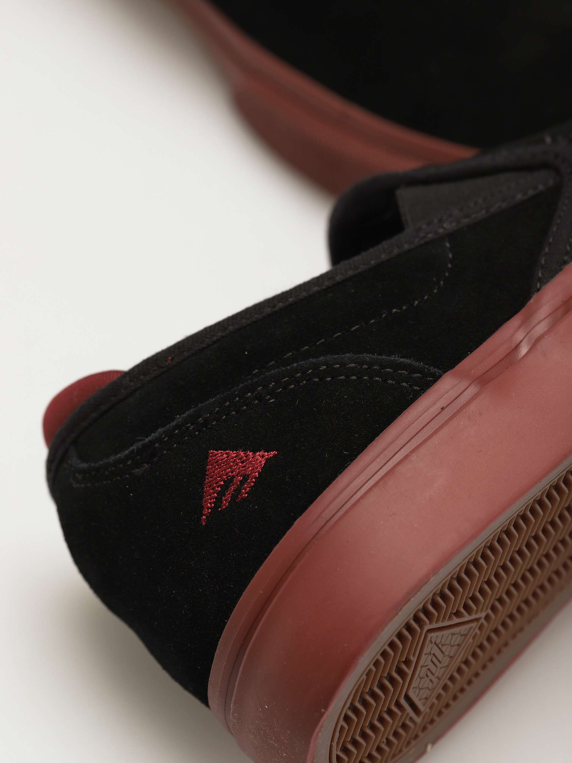 Boty Emerica Wino G6 Slip-On (black/red/gum)
