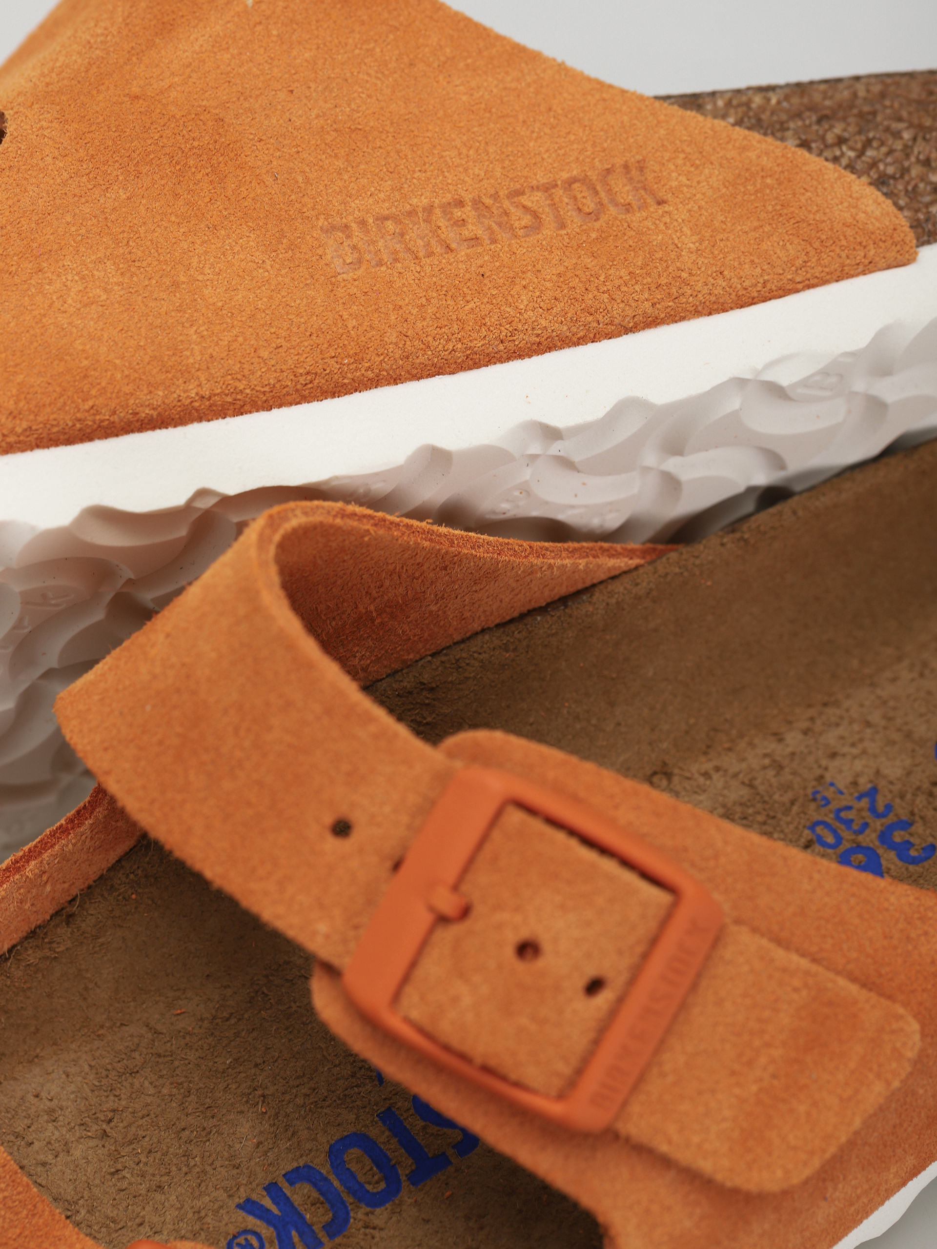 Plážovky Birkenstock Arizona Sfb Narrow Wmn (russet orange suede leather)